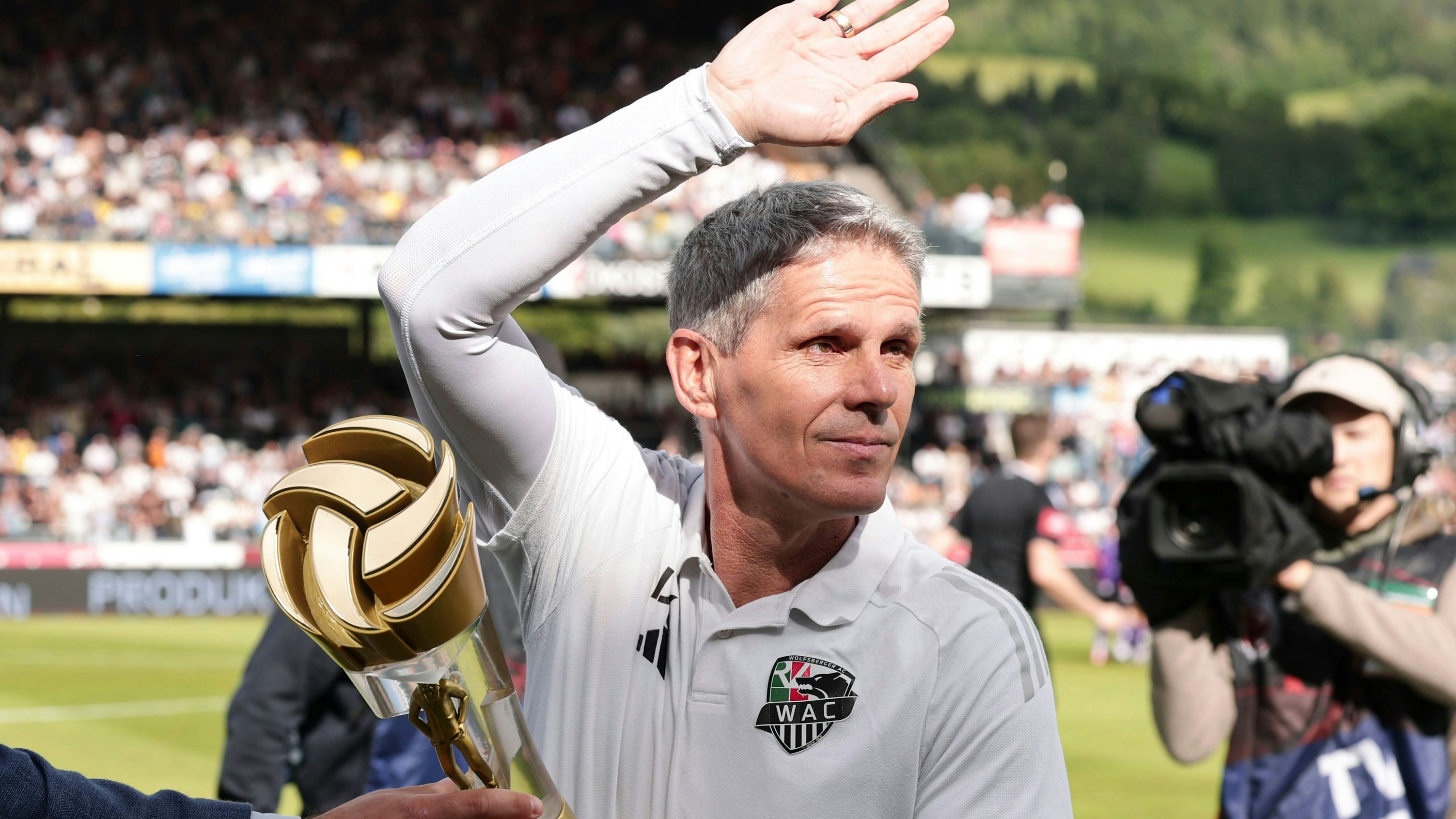 Heute.at - Kühbauer: Ich würde auch nach Saudi-Arabien gehen