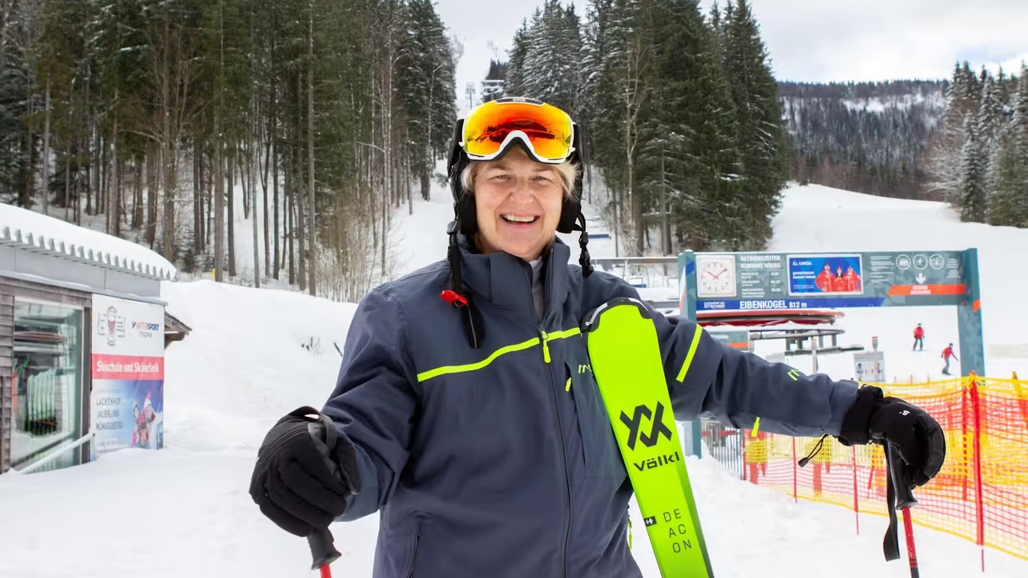 Klubsprecherin der Grünen, Helga Krismer, nutzt das Skigebiet Lackenhof.