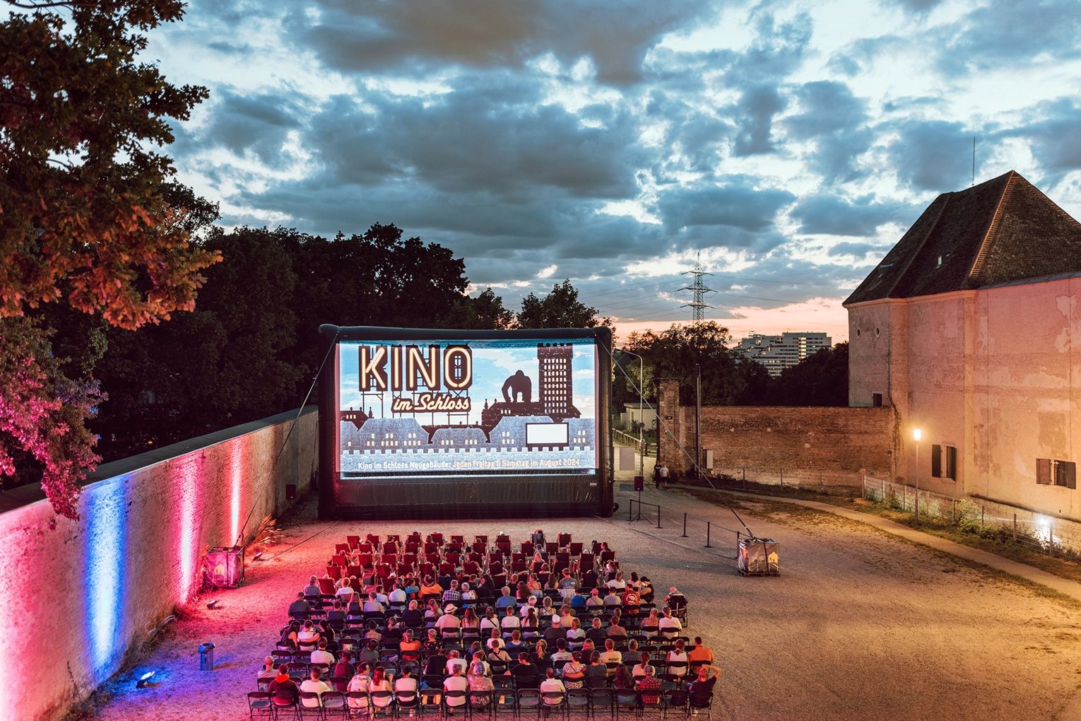 Das Kino im Schloss Neugebäude startet Ende Juli.