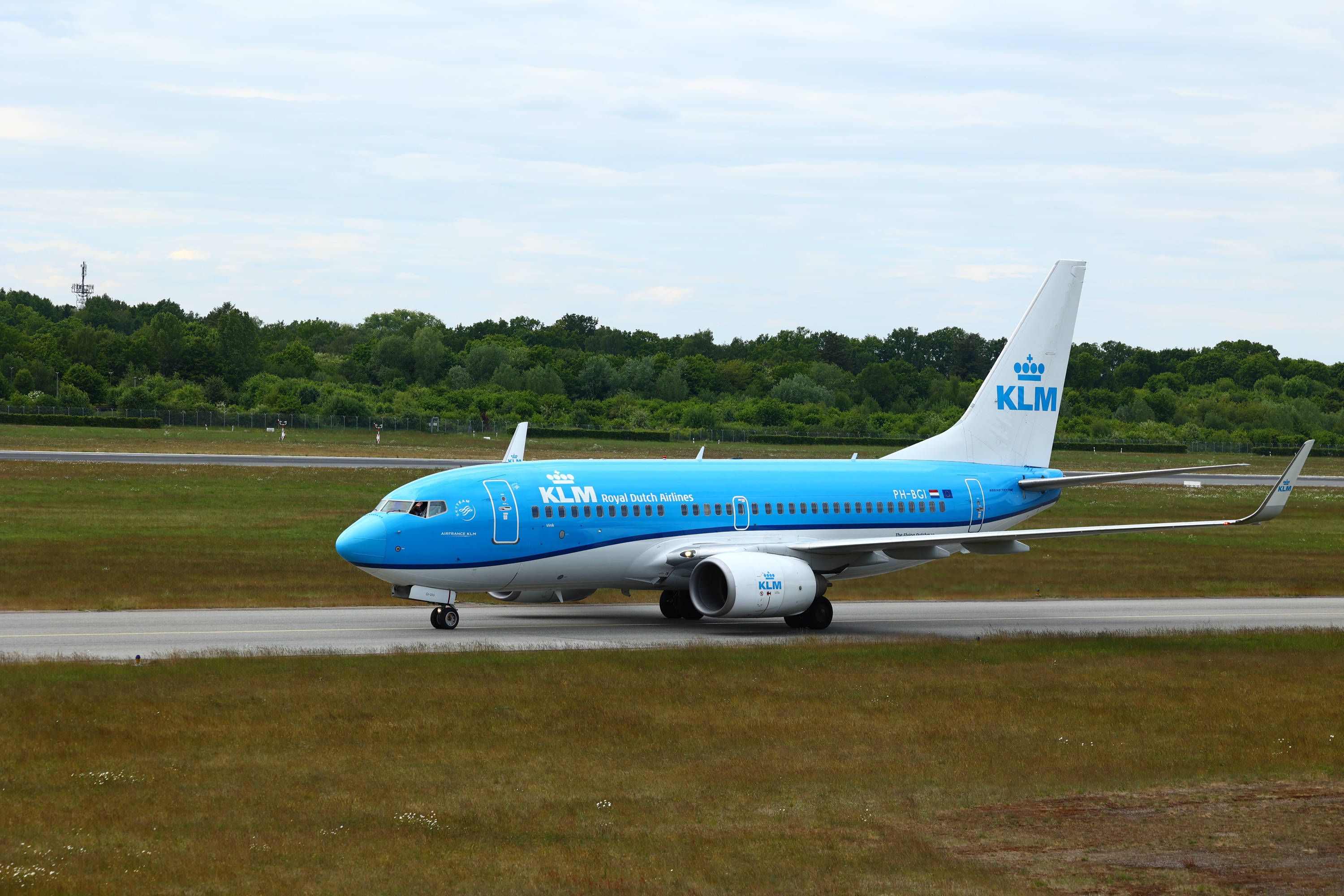 Die KLM-Maschine konnte in Hamburg notlanden. (Symbolbild)