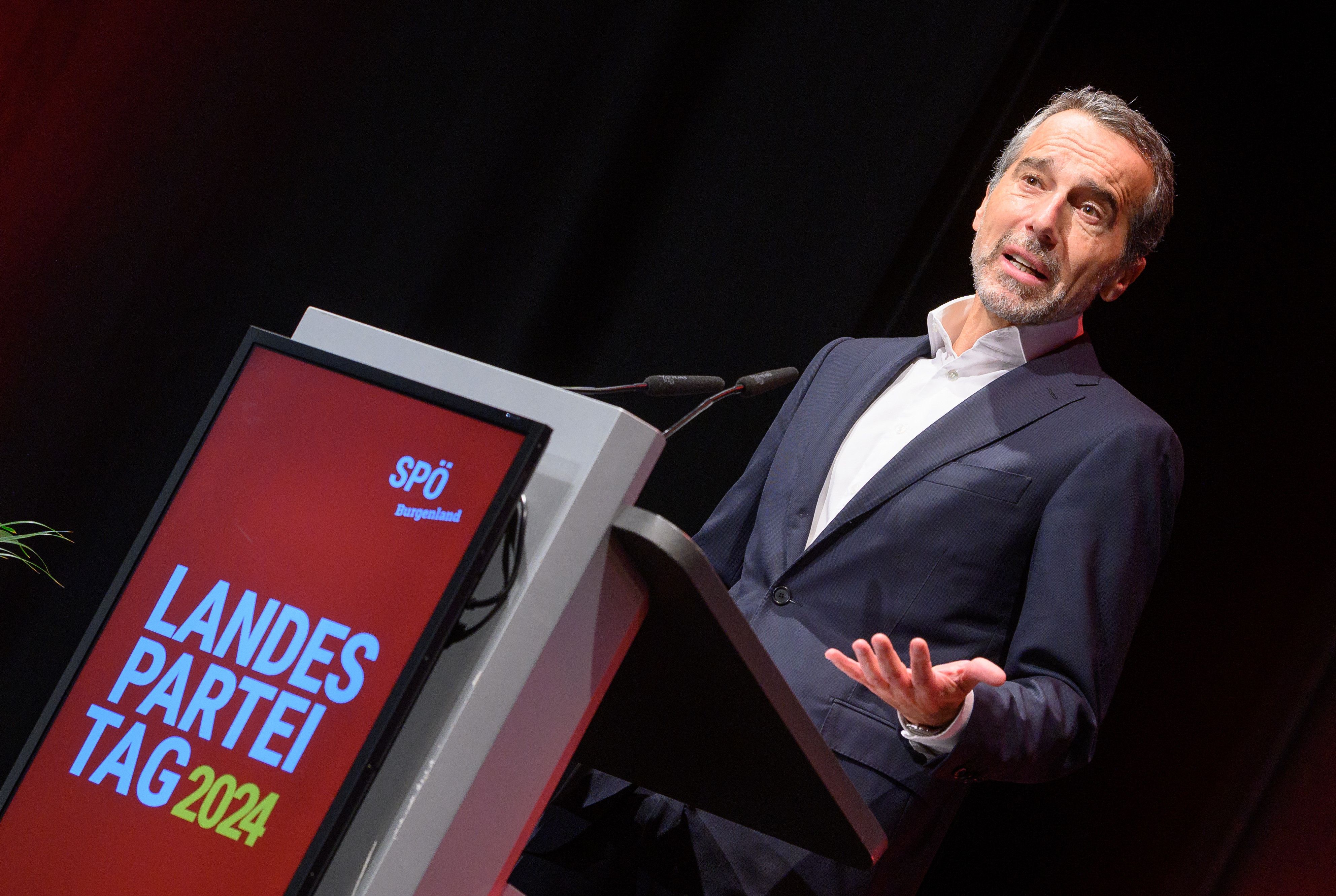 Alt-Bundeskanzler Christian Kern beim Landesparteitag der SPÖ Burgenland am 11. Oktober 2024.