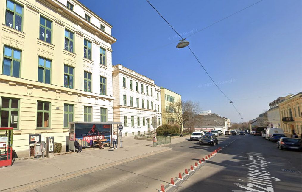 Der Wolfrathplatz wird künftig von den Buslinien 53A, 54A und 54B angefahren.