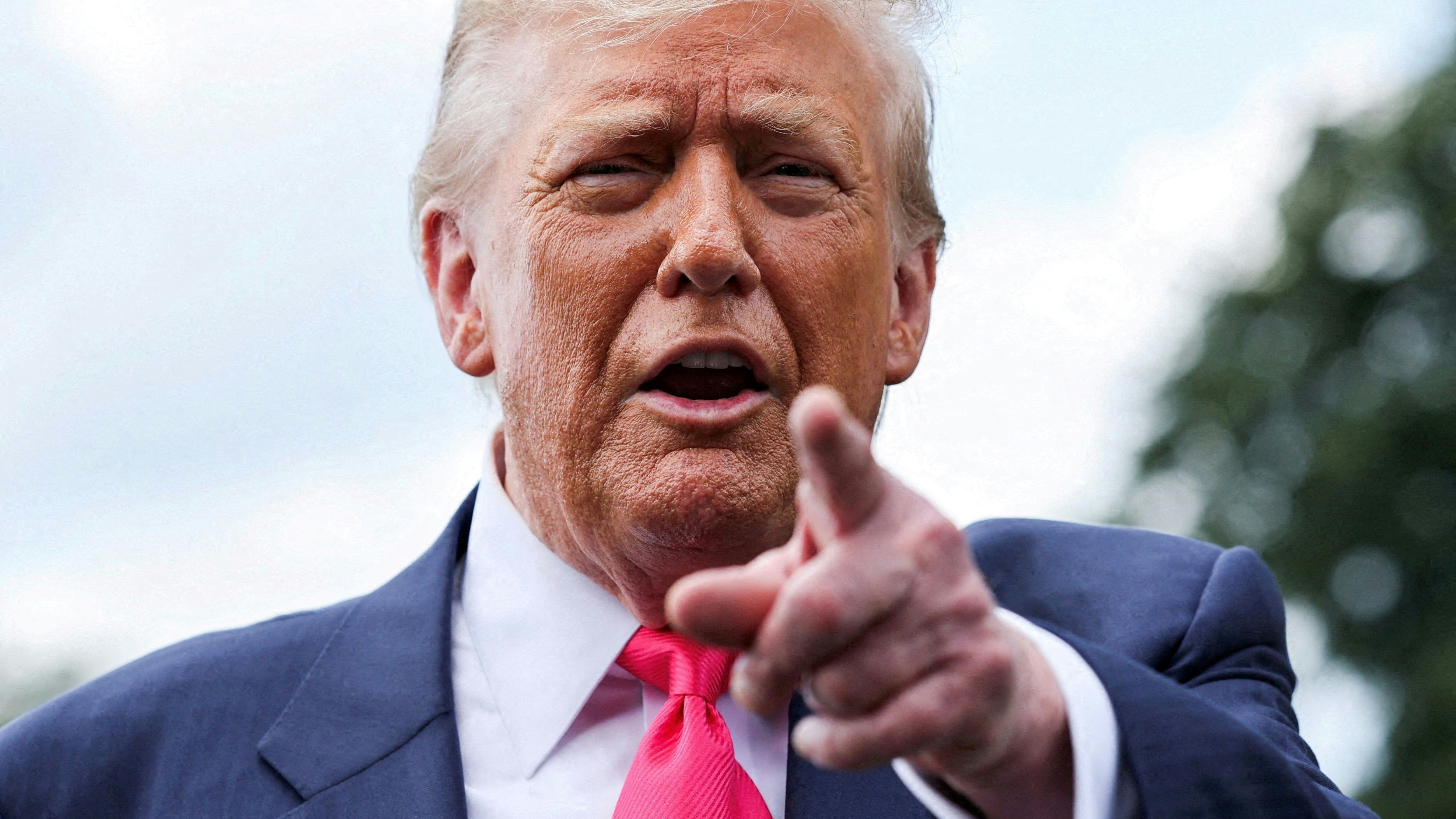 Heute.at - Unter Druck: Epstein-Akten belasten Donald Trump