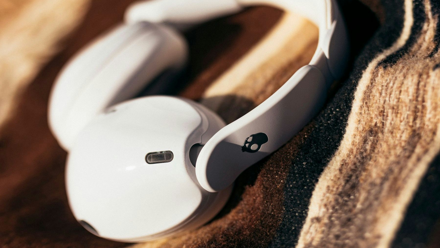 Heute.at - Skullcandy Hesh 540 ANC will günstiger Alleskönner sein