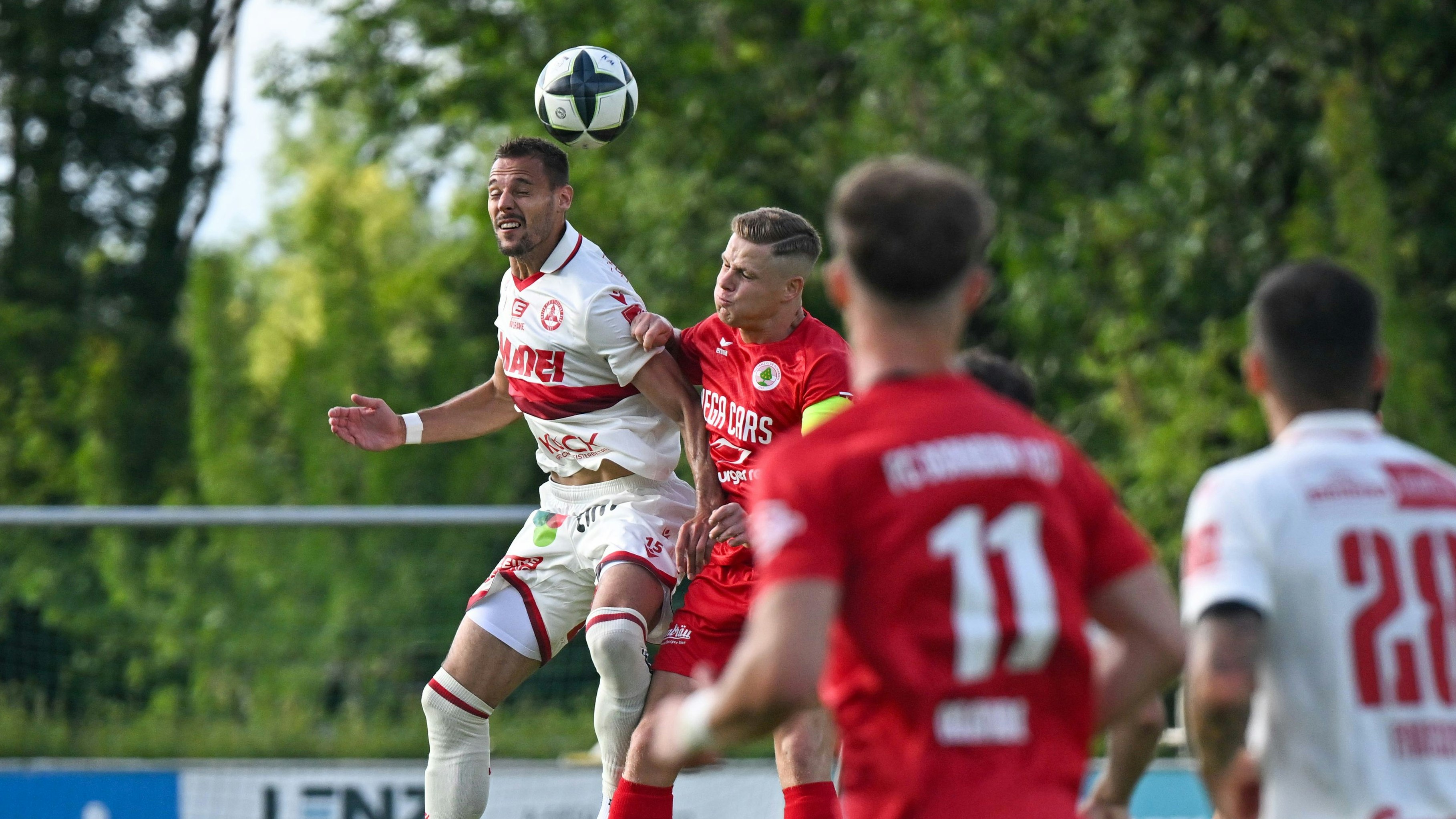 Heute.at - Meister Sturm locker weiter, Bundesligist blamiert sich