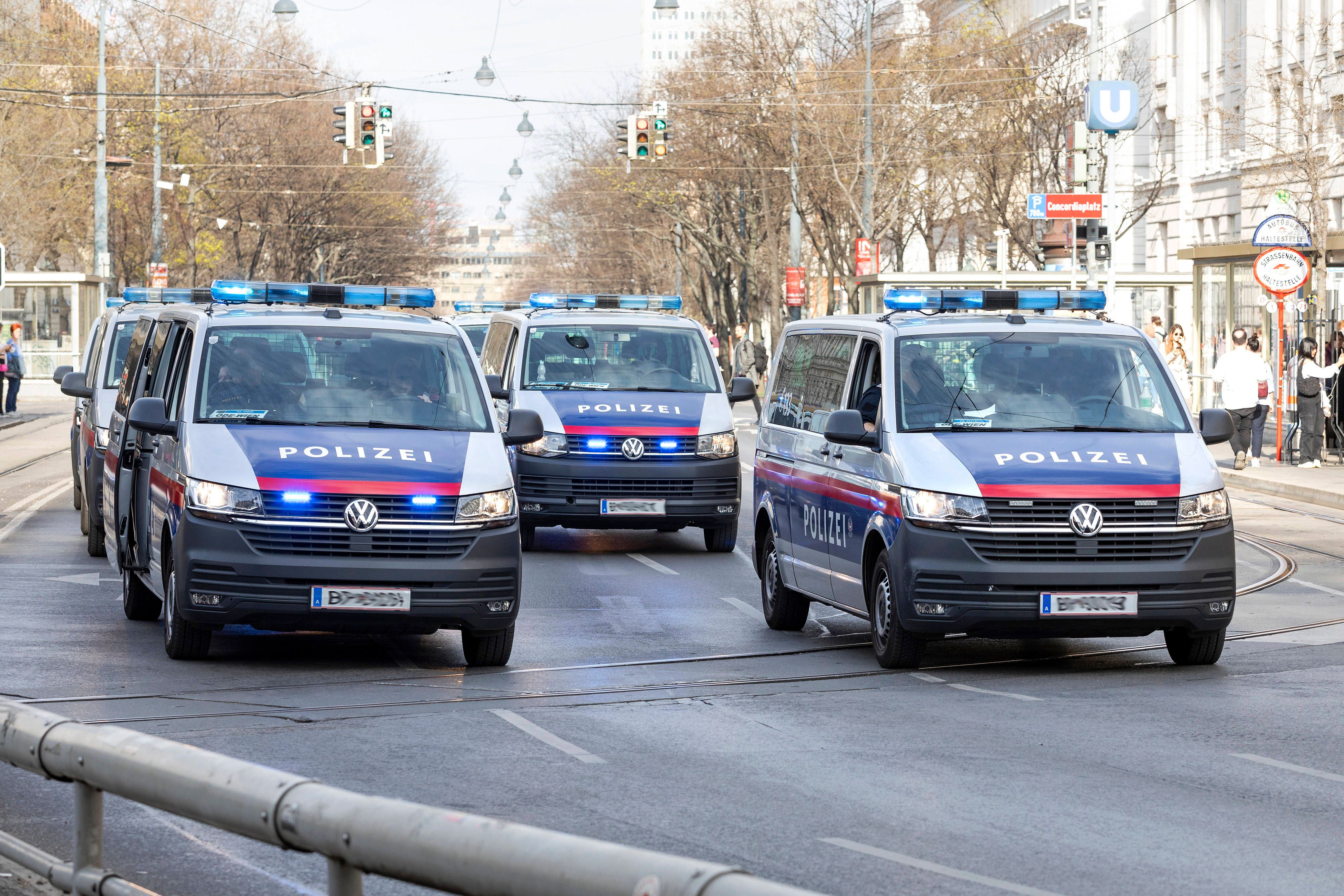 In Wien-Favoriten wurde in der Nacht auf Freitag eine Tankstelle überfallen.
