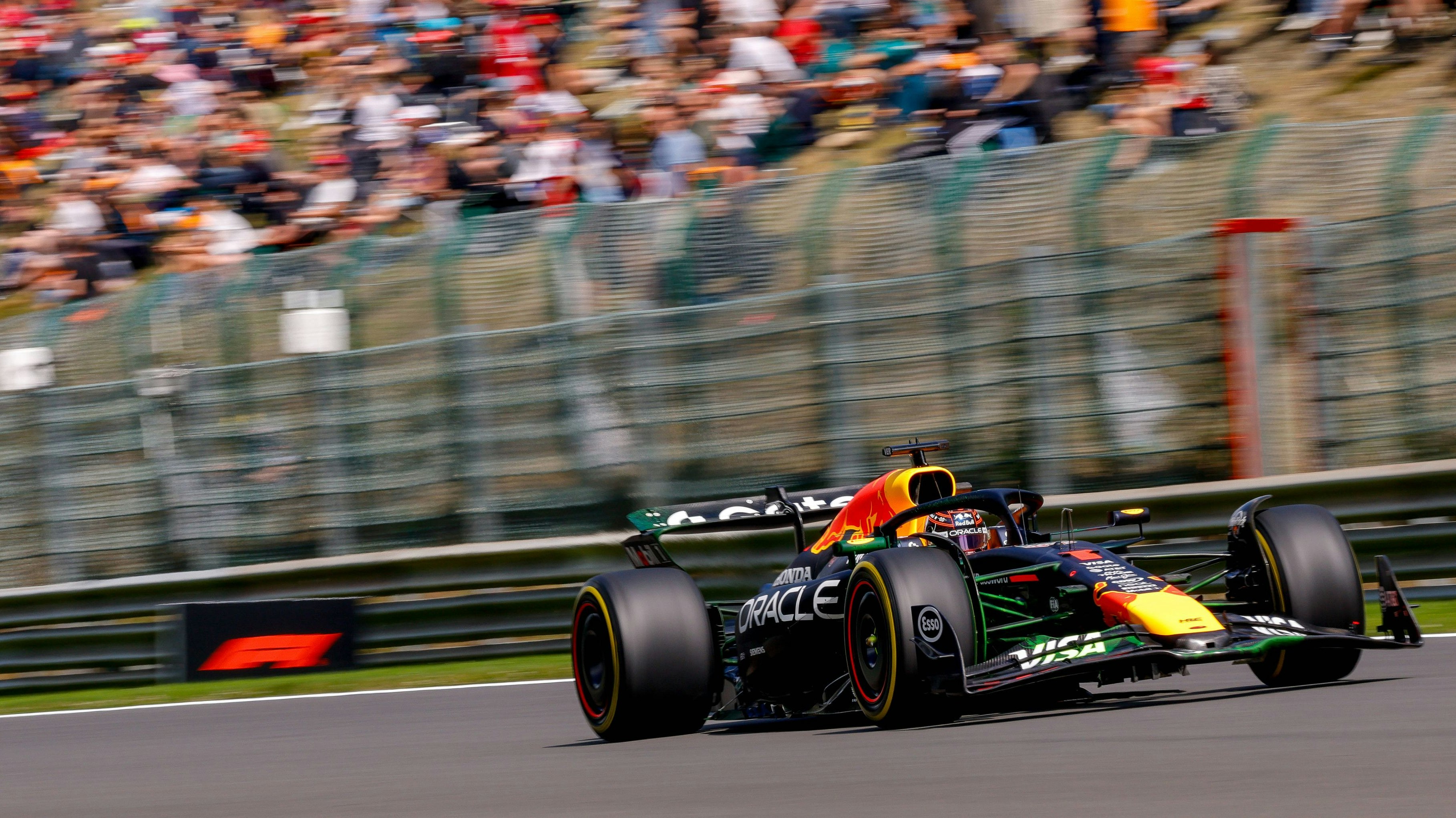 Heute.at - Verstappen schnappt sich den Sprint-Sieg in Spa