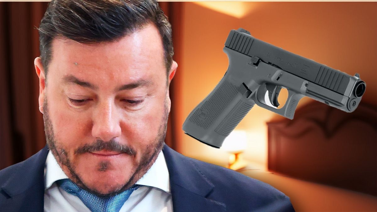 Heute.at - Angst um Leben! Benko hatte Glock-Pistole neben Bett