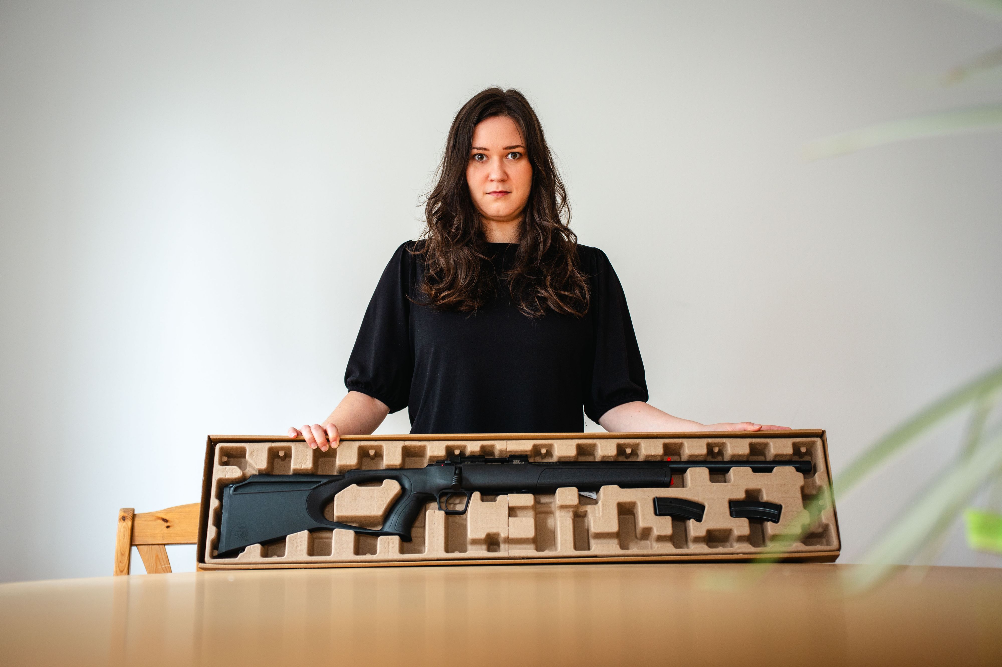 Anne-Sophie Bauer, Sicherheitssprecherin der OÖ-Grünen, wollte wissen: Wie einfach gelangt man an eine Waffe?