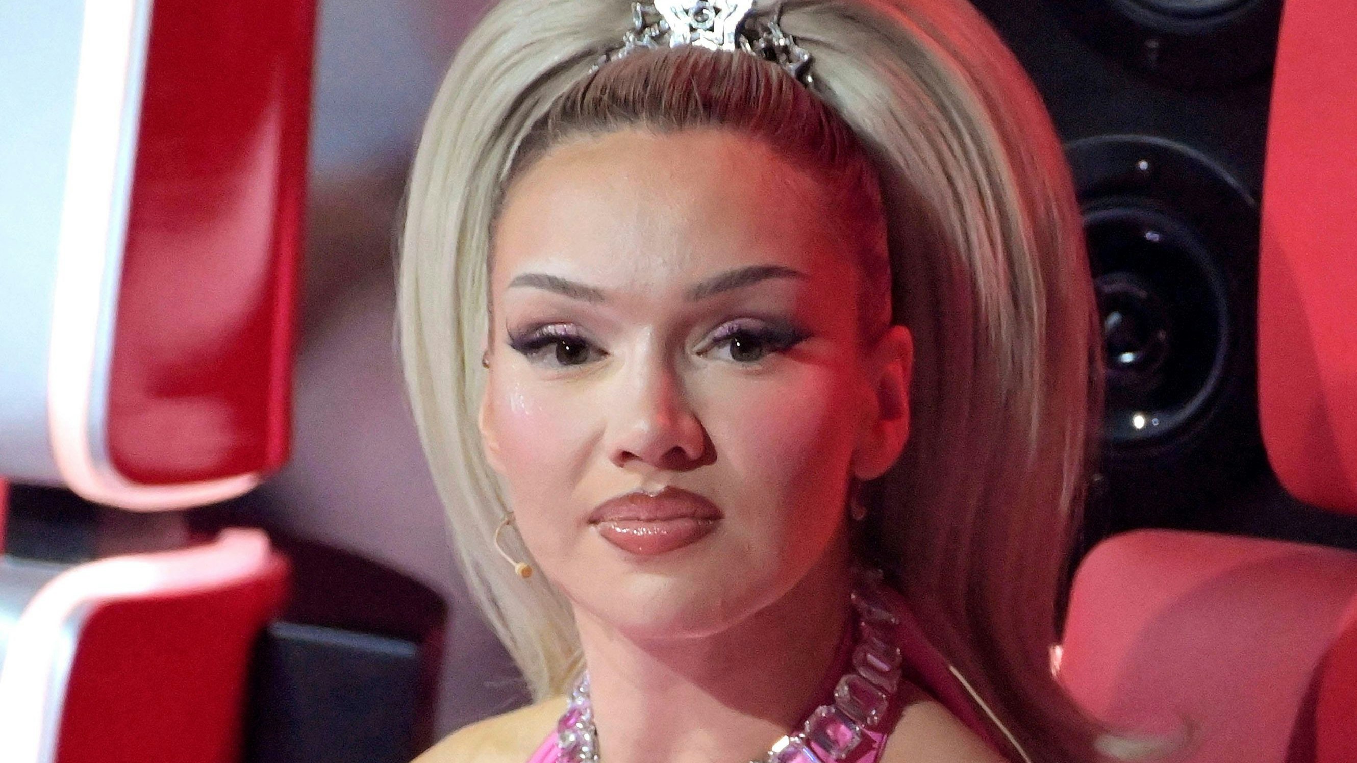 Heute.at - Beraubt & heimlich gefilmt! Shirin traut nicht mal Arzt