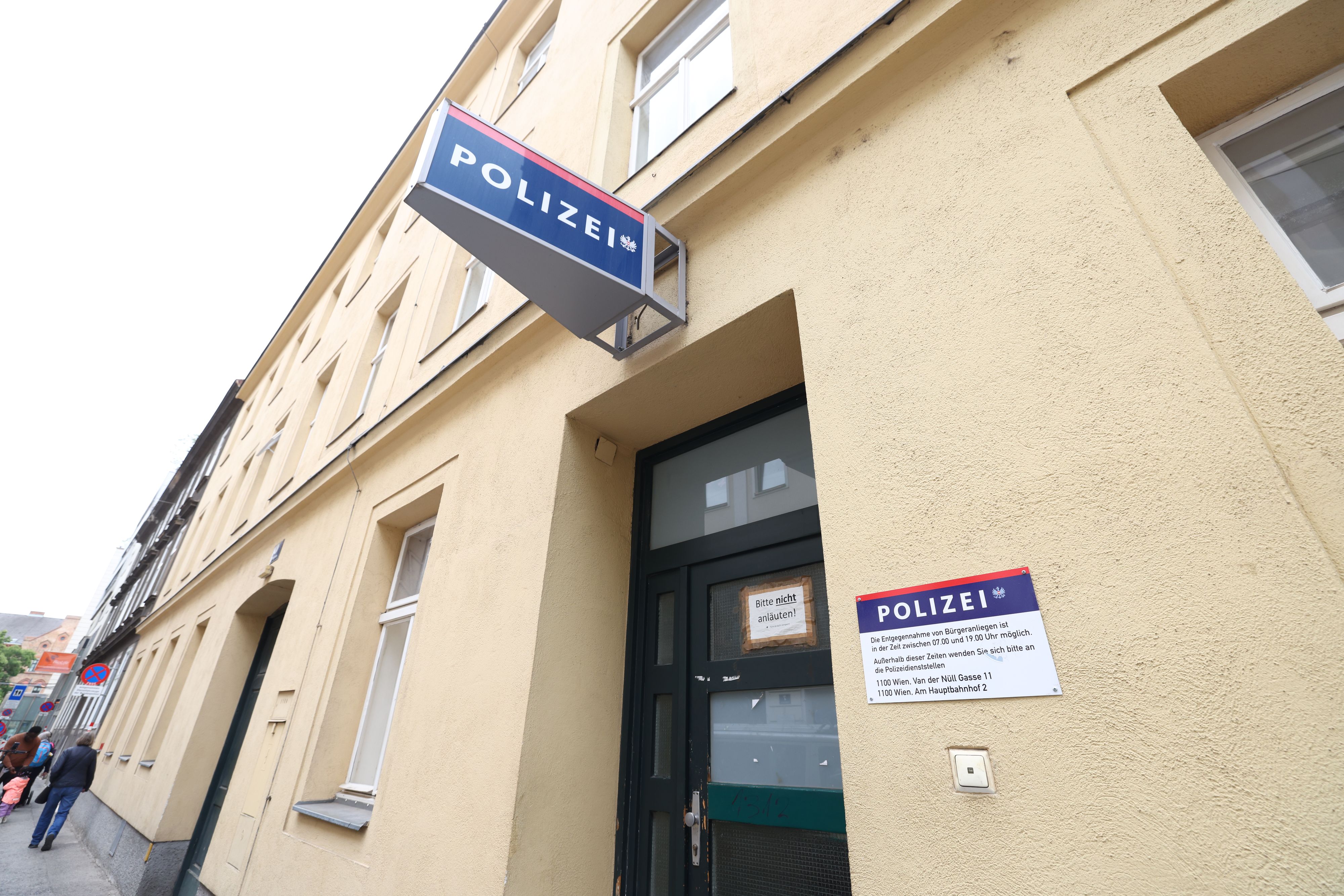 Der Gang zur Polizei hatte ungeahnte Folgen. (Symbolbild)