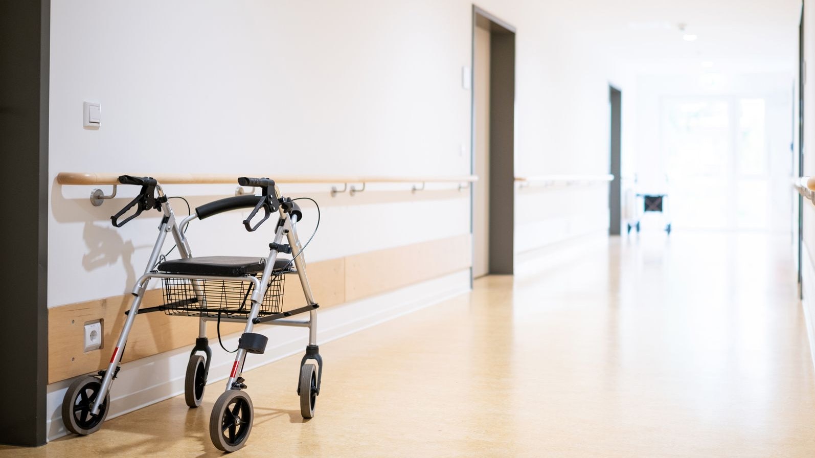 Der Niederösterreicher musste das Pflegeheim mittlerweile verlassen.