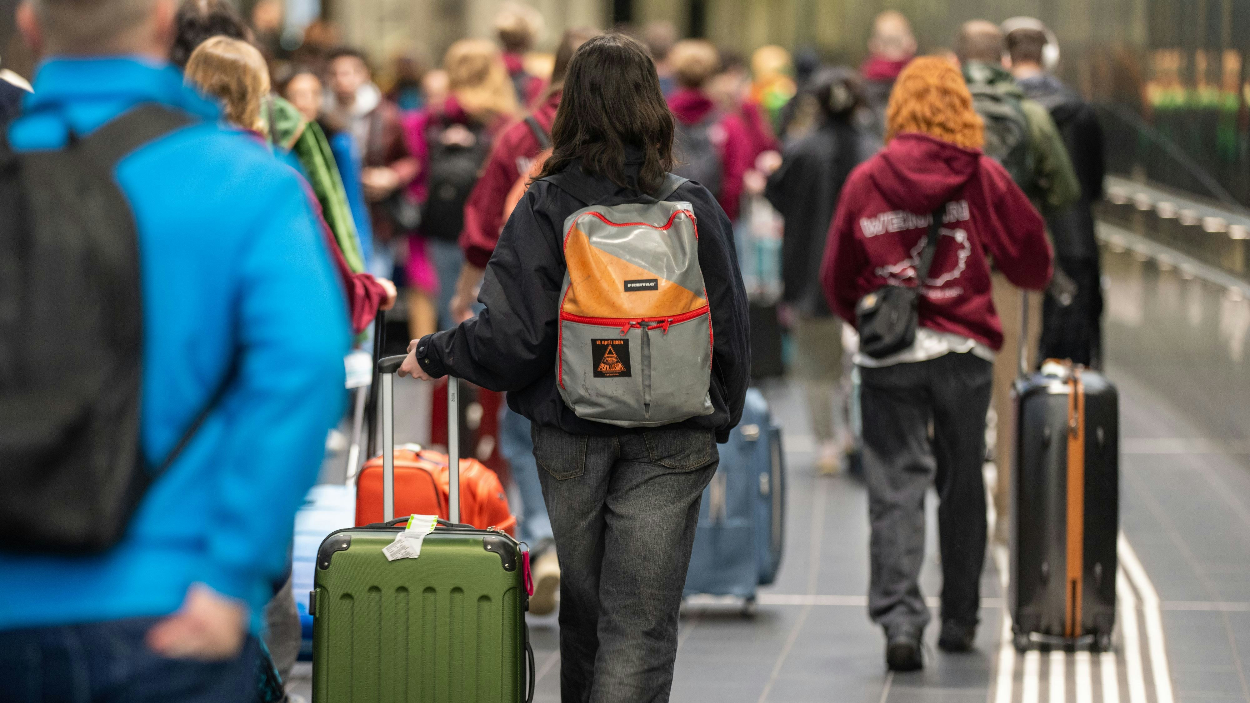 Heute.at - Fingerprint und Gesichts-Scan – Einreise in EU wird neu