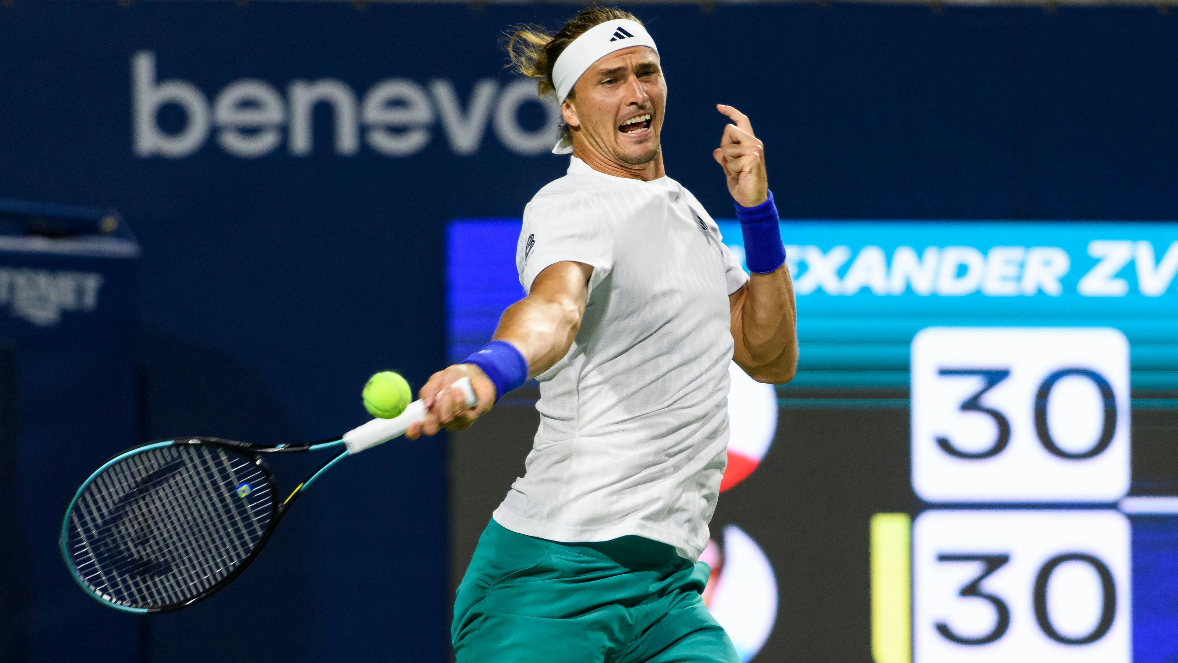 Heute.at - Zverev meldet sich nach Auszeit mit Sieg zurück