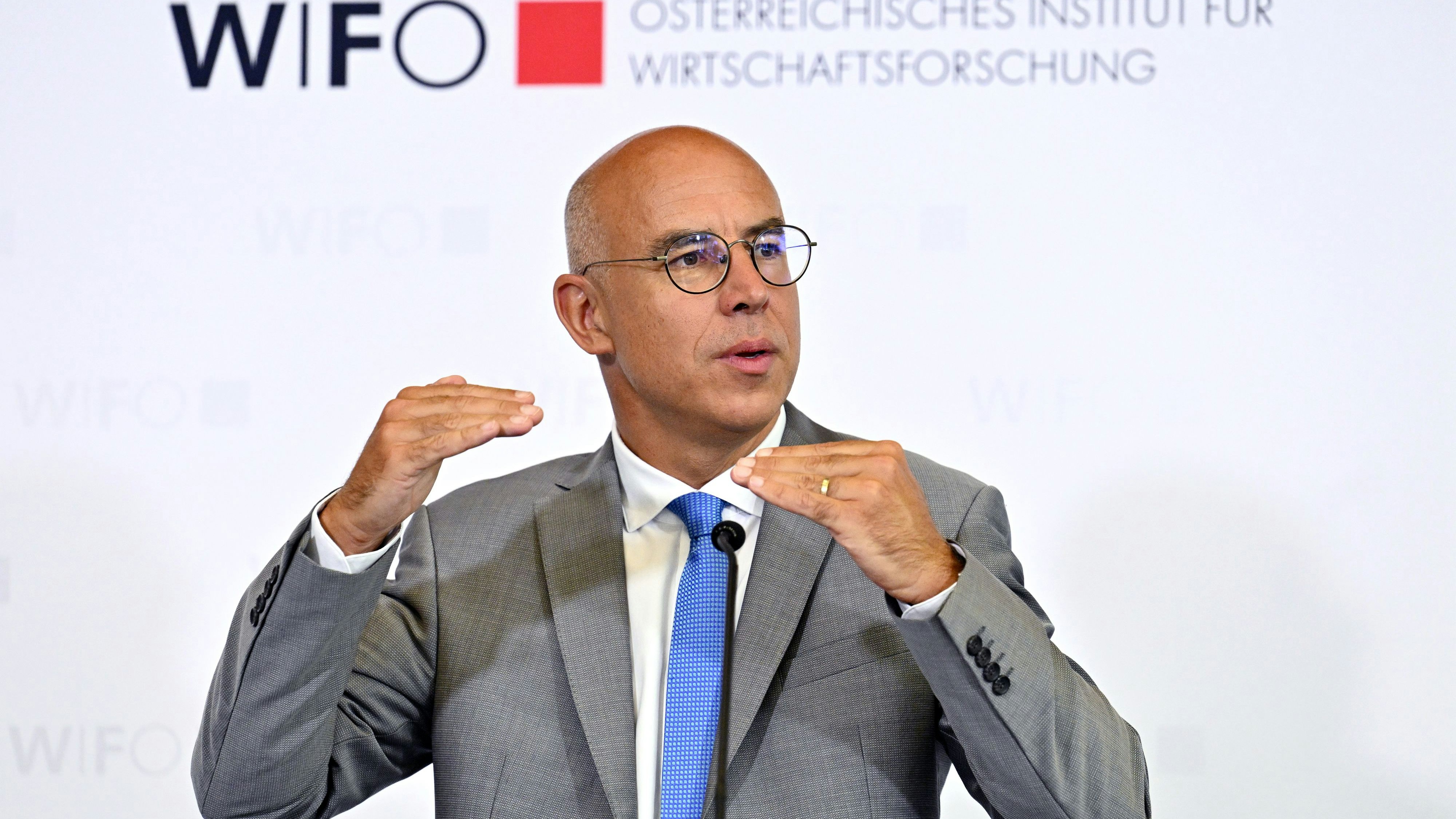 Heute.at - Schlimme Prognose: Unsere Wirtschaft schwächelt weiter