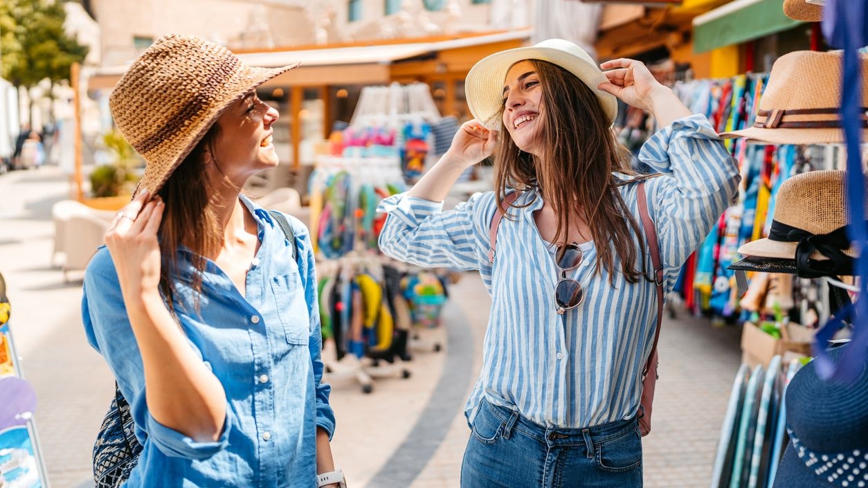 Heute.at - So viel geben Österreicher im Urlaub fürs Shoppen aus