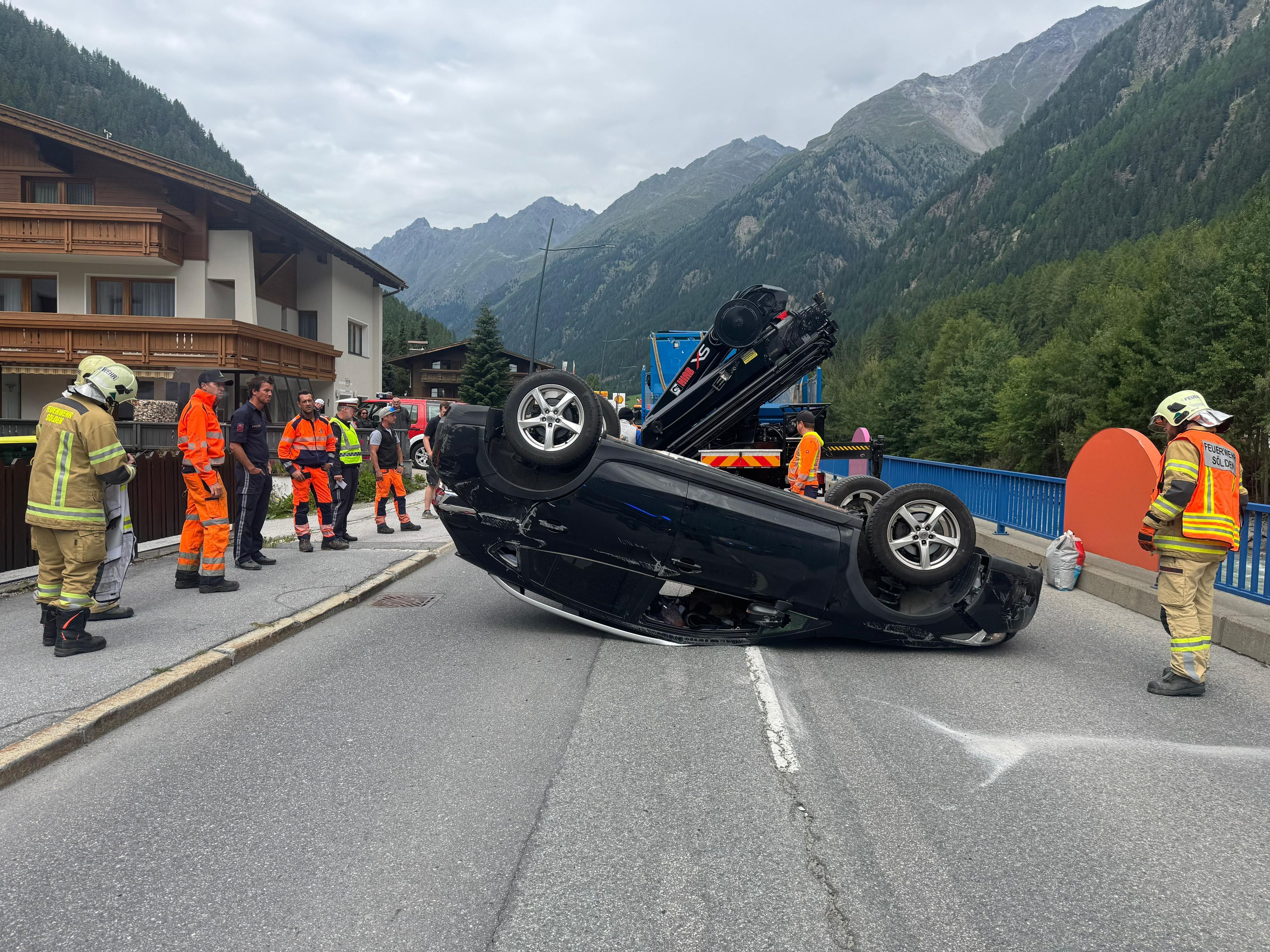 Am Mittwoch (30. Juli 2025) ereignete sich in Sölden ein schwerer Verkehrsunfall.