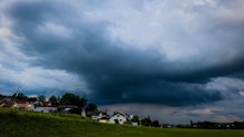 Gewitter mit Sintflutregen zieht über Österreich