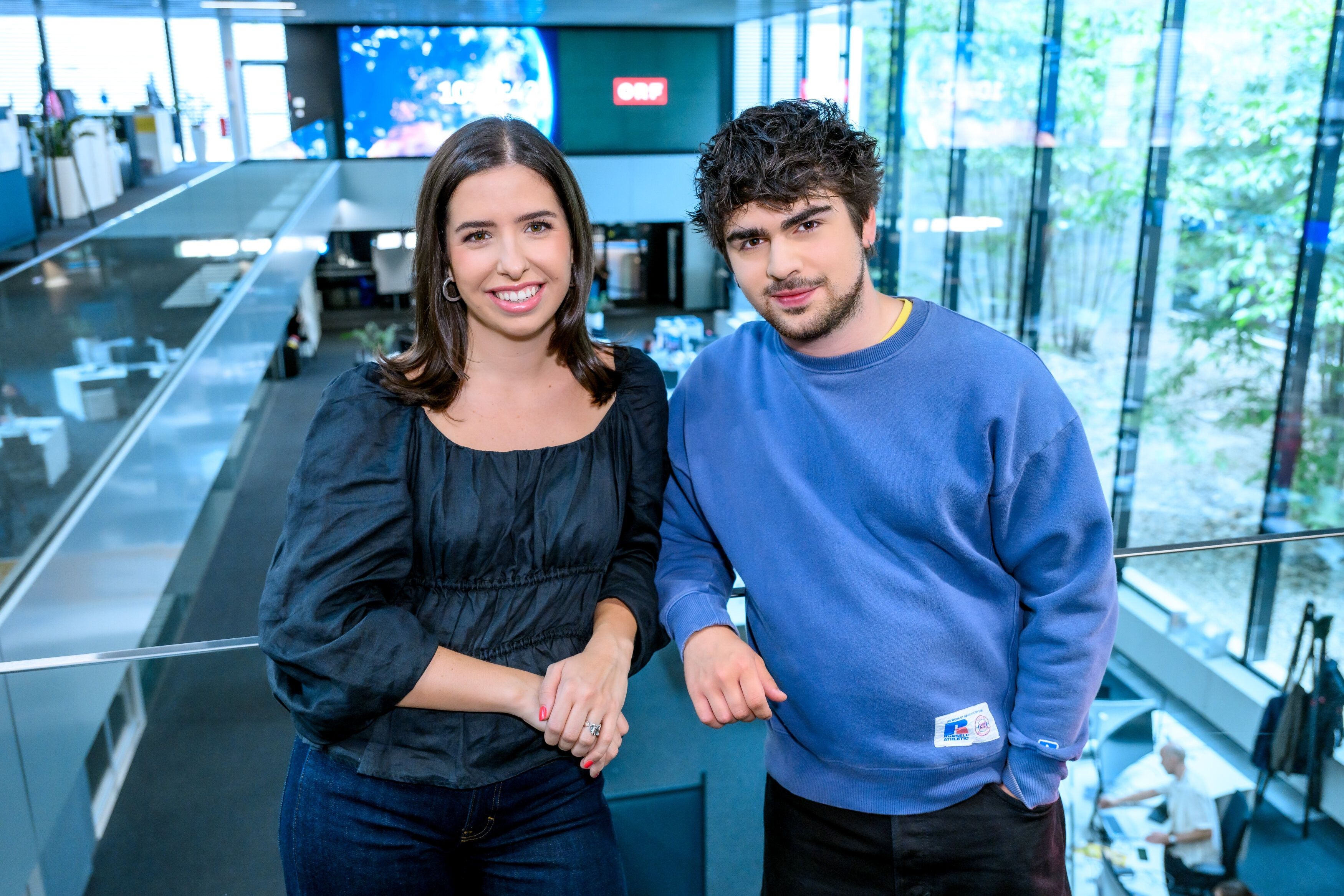 Das neue Moderations-Duo der ZiB-TikTok.