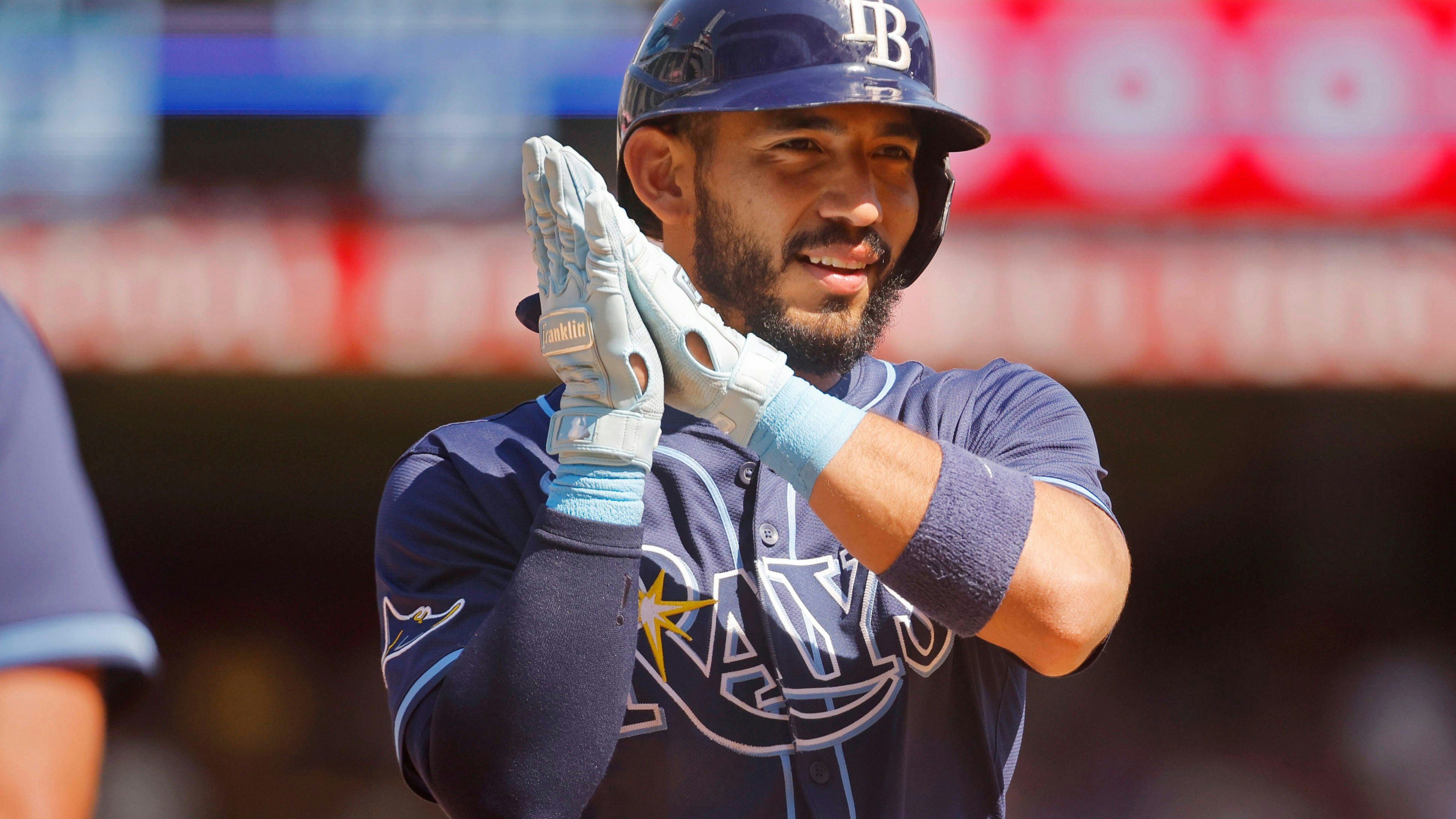 Heute.at - Baseball-Profi wechselt während des Spiels zum Gegner