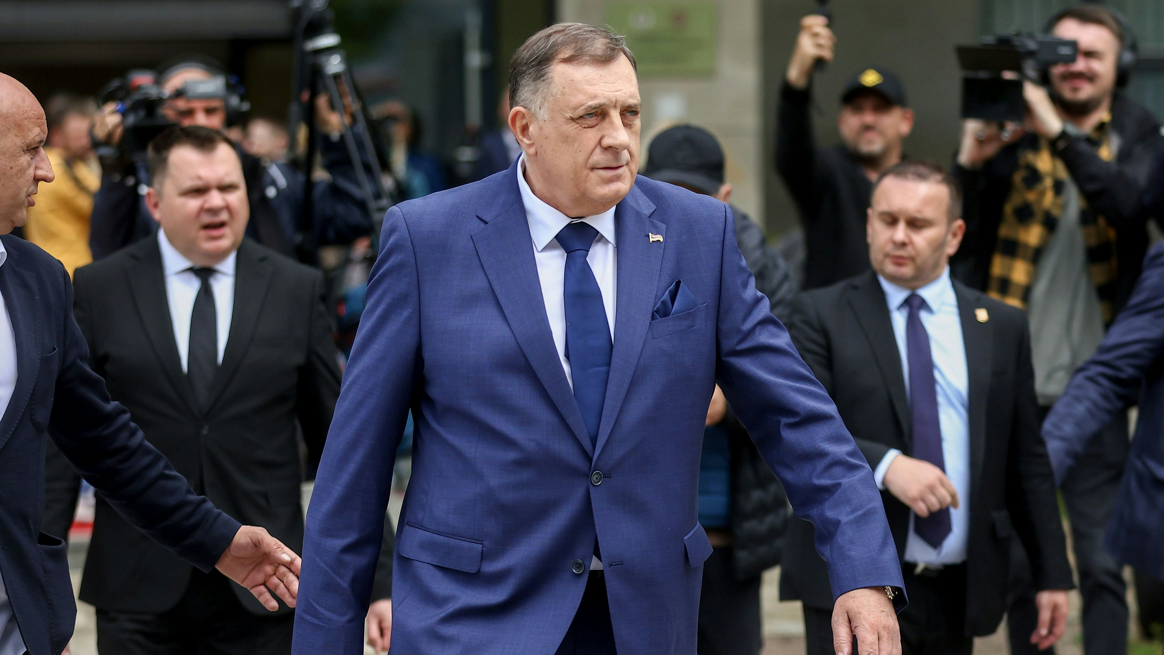 Heute.at - Haft und Politikverbot: Strafe für Serbenboss Dodik fix
