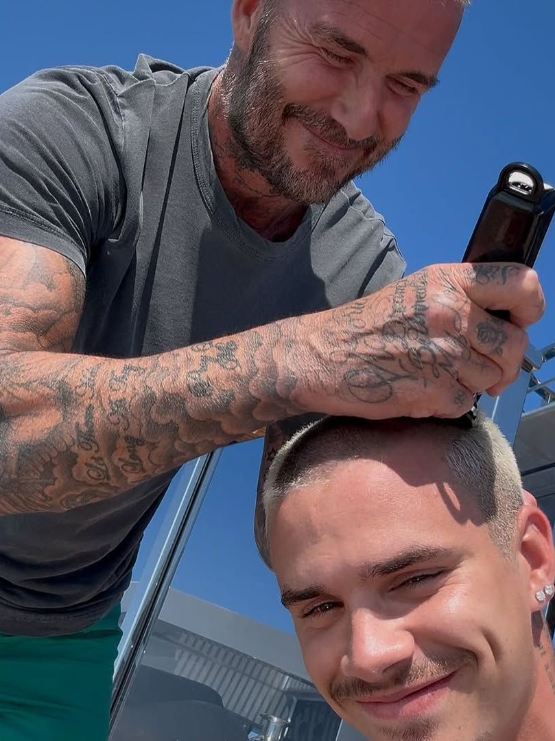 Widerstand war zwecklos – die Frisur ist bei den Beckhams Familiensache.