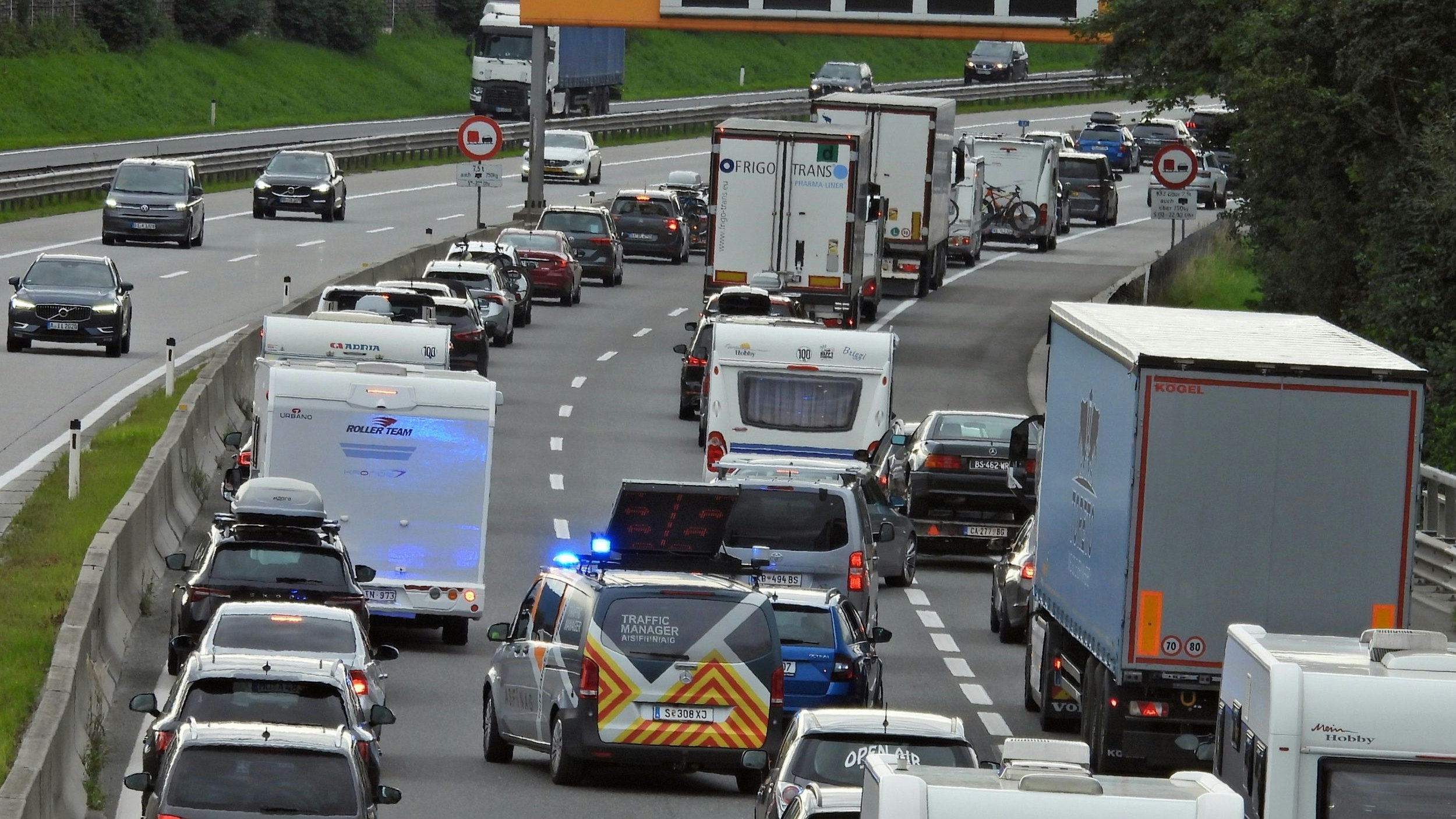 Heute.at - ÖAMTC-Experte warnt vor massiven Staus in Österreich