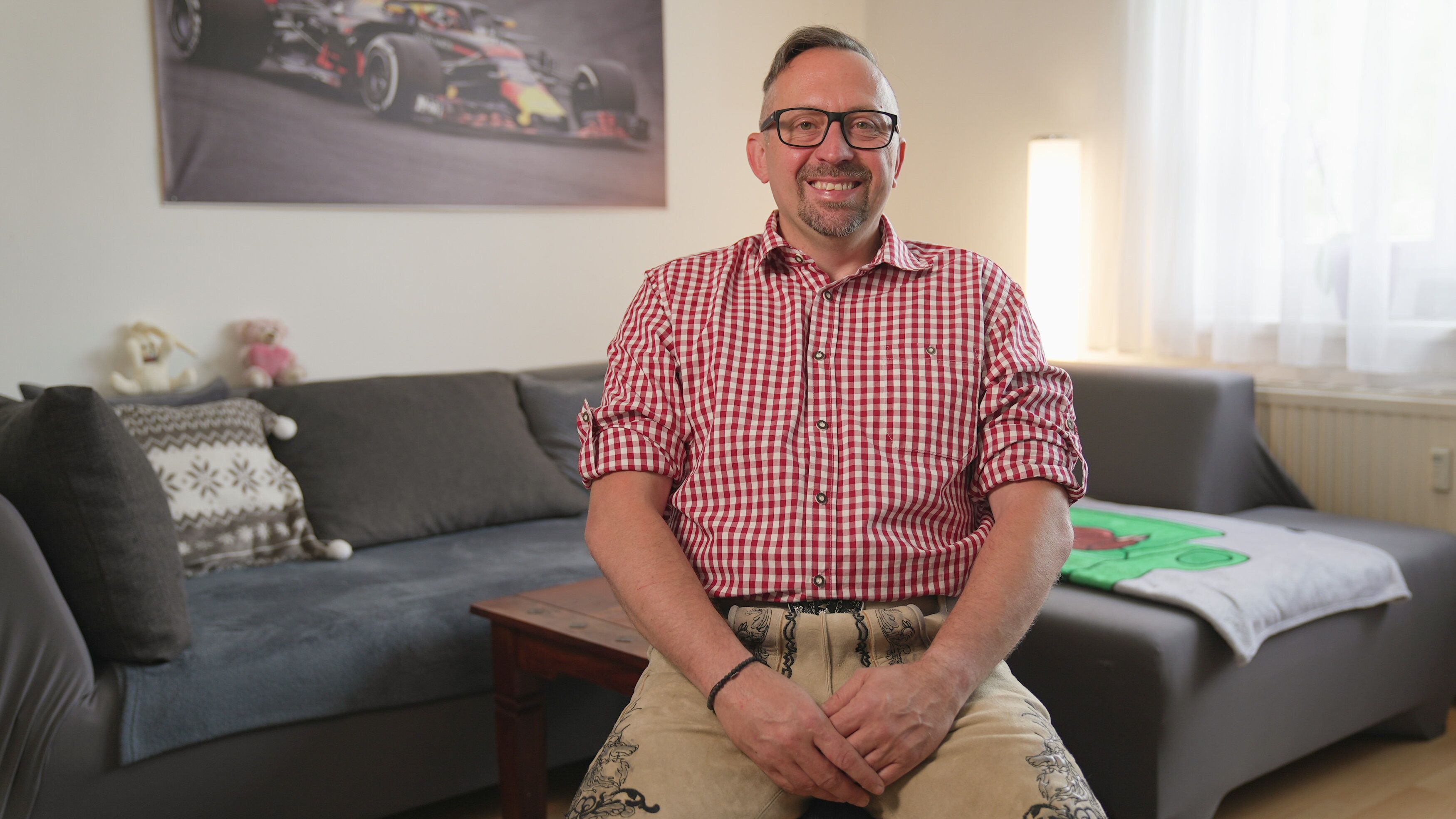 Patrick (Petz), 45, Elektriker aus Kärnten ist Teil der Swinger-Szene.