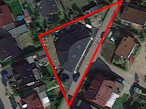 Das Haus von Familie H. wurde viel zu breit gebaut.