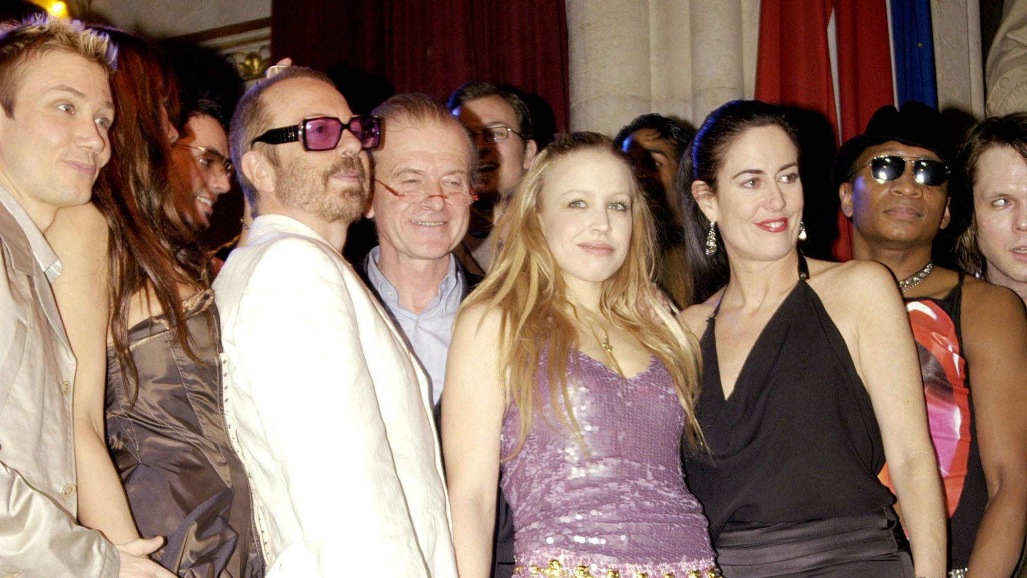 Mark Seibert, Eva Maria Marold, Dave Stewart, Rudi Klausnitzer, Nina Proll, Choreografin Kim Duddy bei der "Barbarella"-Weltpremiere 2004.