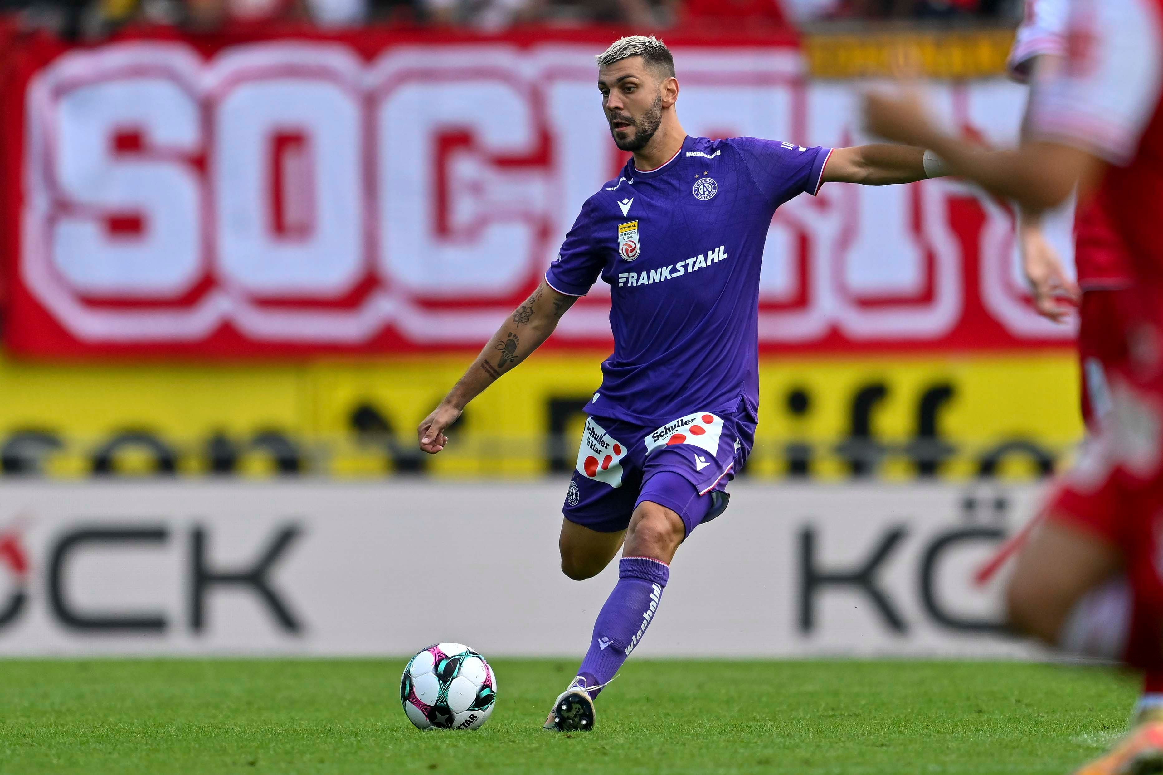 Aleksandar Dragovic zeigte eine gewohnt starke Leistung.