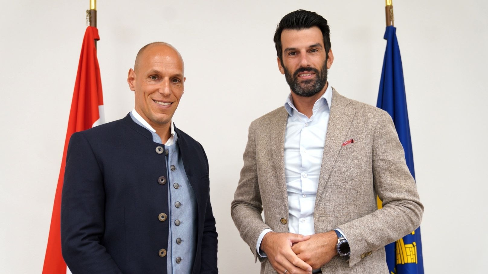 Helmut Fiedler (l.) und LH-Stellvertreter Udo Landbauer (r.)