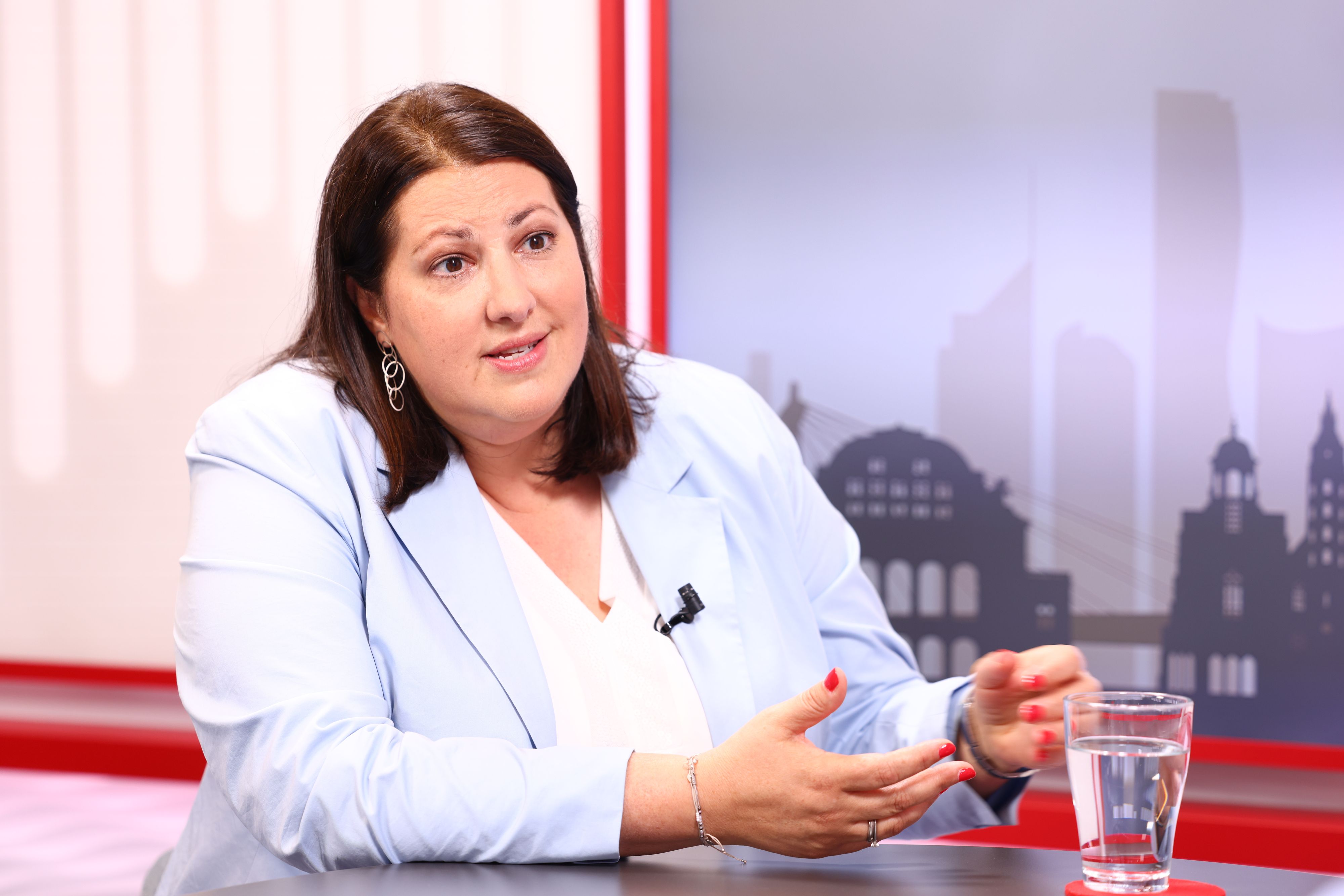 Frauenstadträtin Kathrin Gaál fordert gleichen Lohne für gleiche Arbeit.