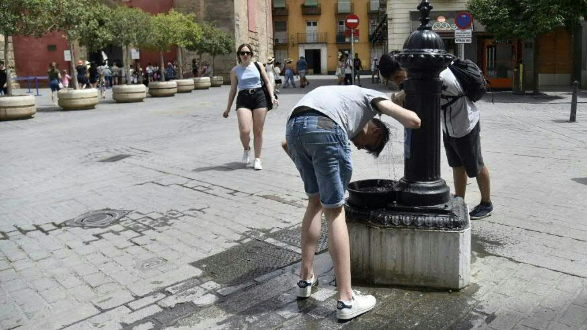 Heute.at - Glut-Hitze! Ausnahmezustand in Portugal und Spanien