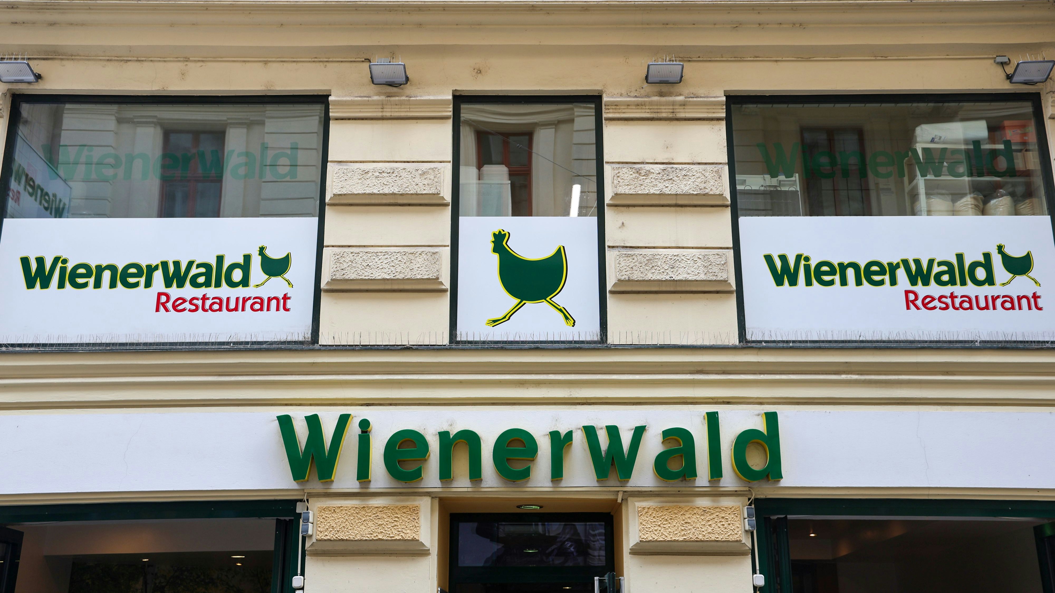 Heute.at - Nach 63 Jahren! Kult-Schnitzelkette meldet Konkurs an