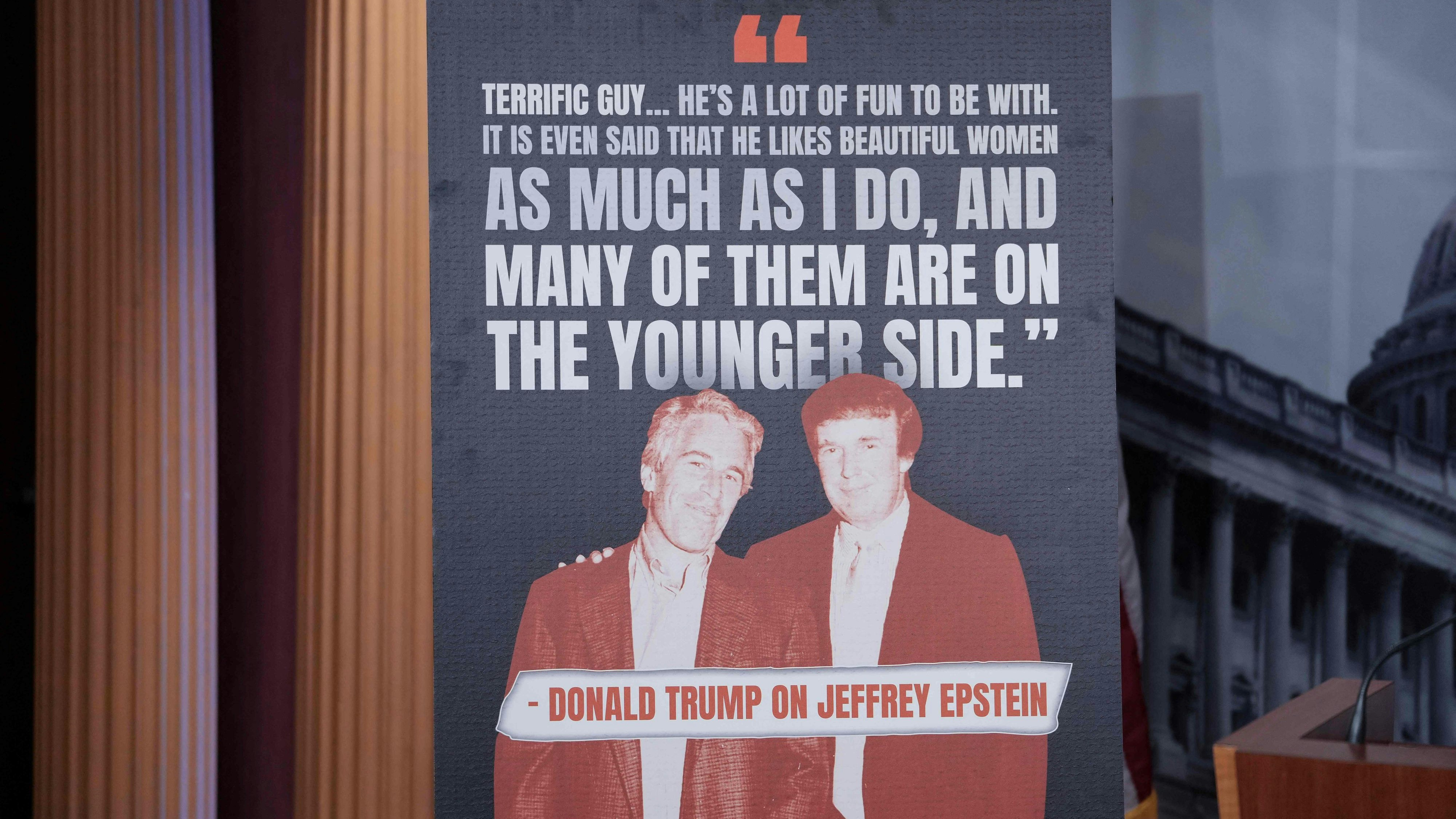 Donald Trump bezeichnete seinen Freund Jeffrey Epstein 2002 als "tollen Typen".