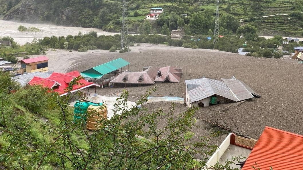 Heute.at - Sturzflut löscht Ortschaft im Himalaya aus – Todesopfer