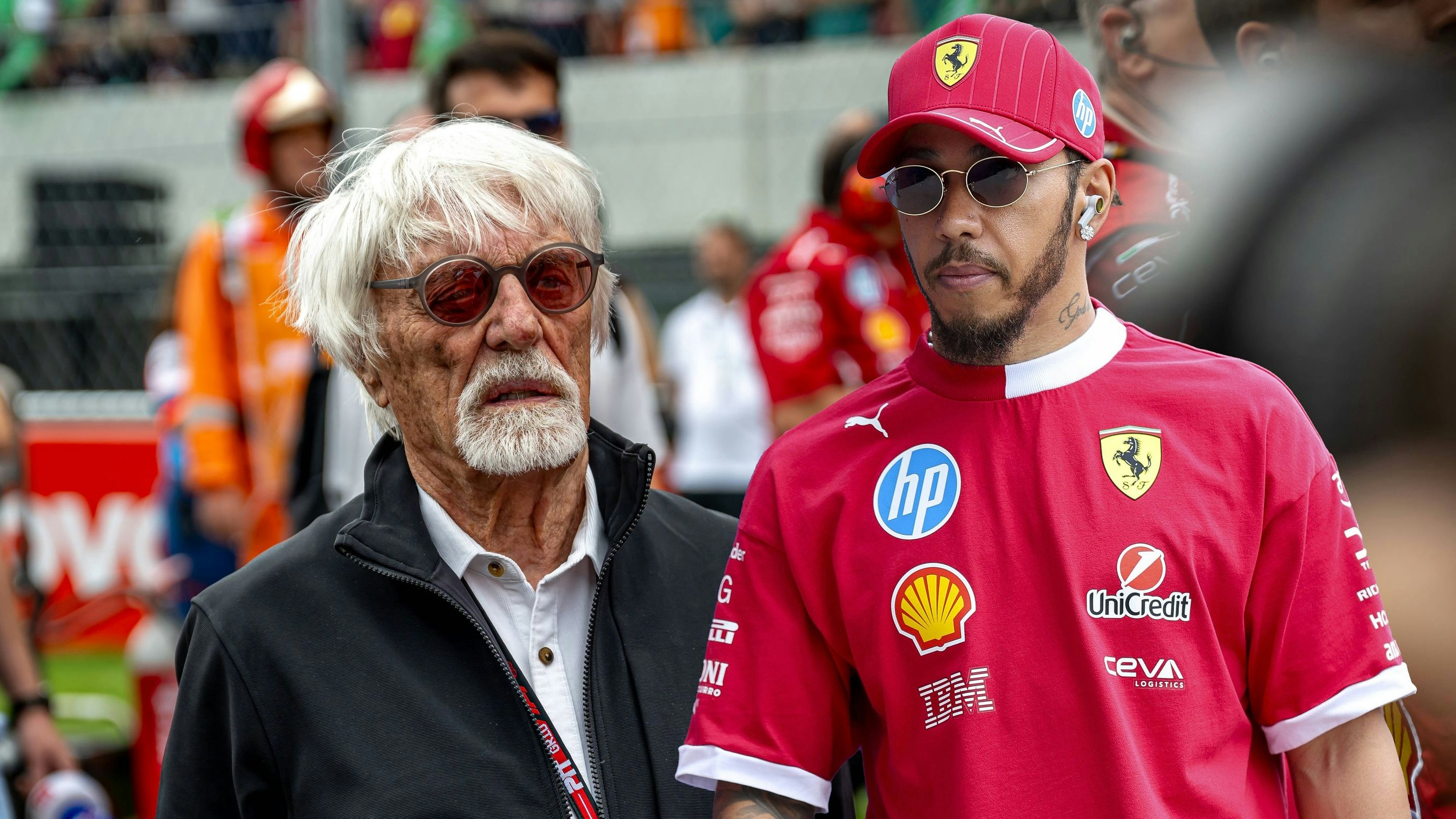 Bernie Ecclestone gibt Lewis Hamilton "gute" Ratschläge.