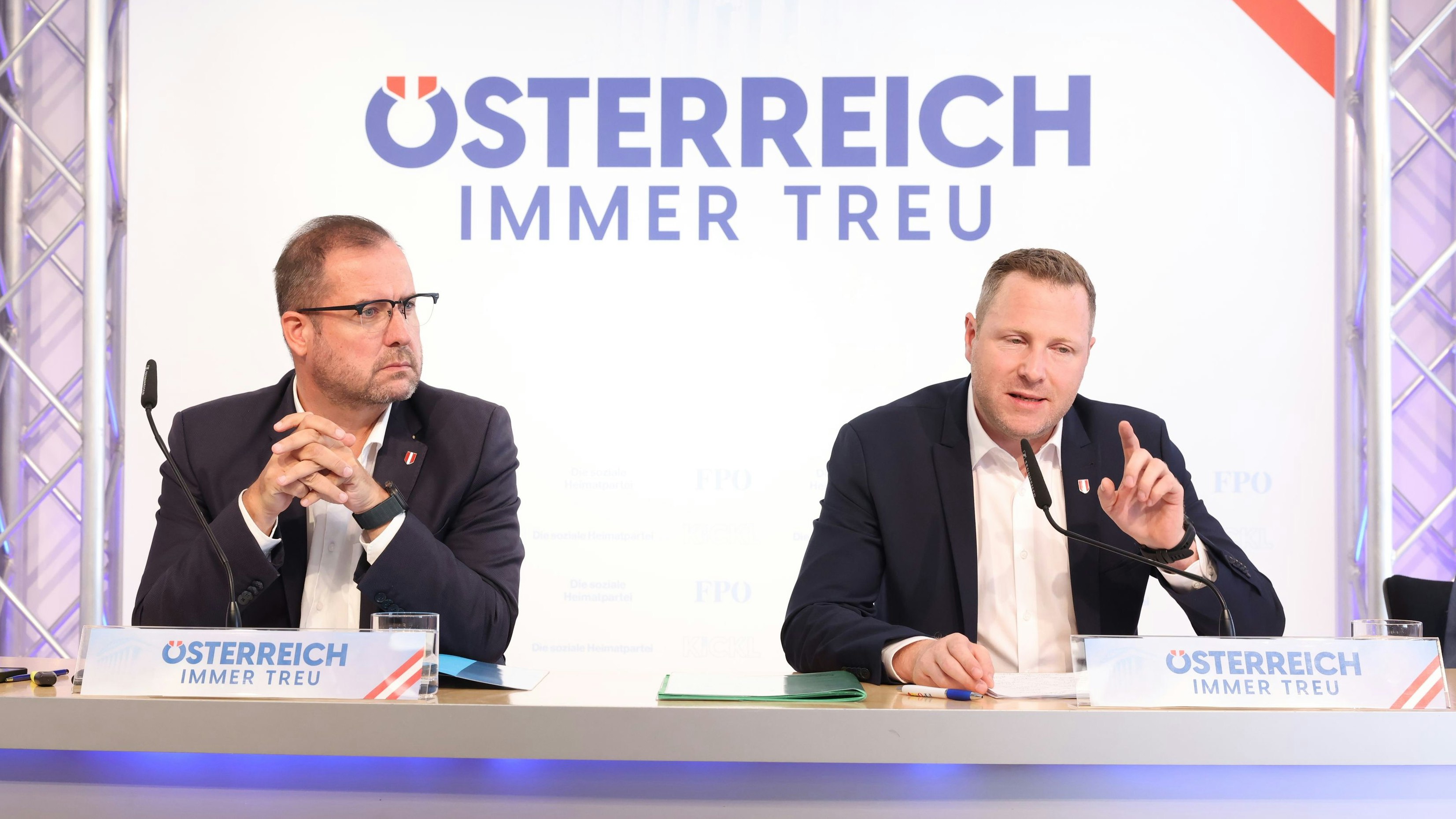 Heute.at - Viele offene Fragen – FPÖ will Staatsaffäre aufklären