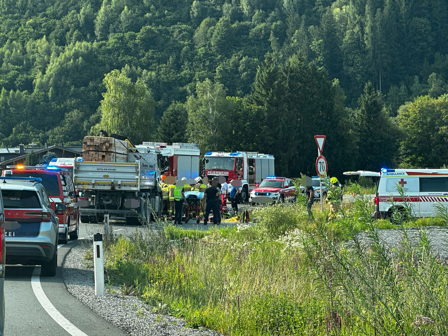 In der Nähe des Flugplatzes in Zell am See kam es zu einem Unfall.
