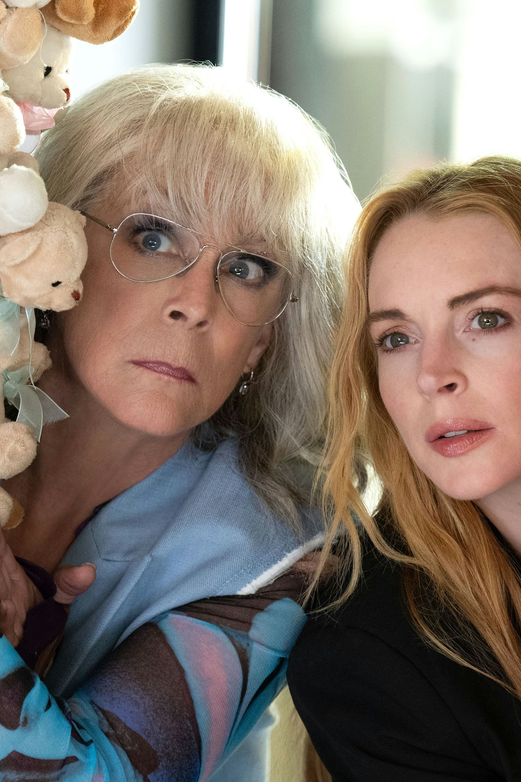 Tauschen 22 Jahre nach "Freaky Friday" abermals die Körper – nur dieses Mal nicht miteinander: Tess (Jamie Lee Curtis) und Anna (Lindsay Lohan) in "Freakier Friday"