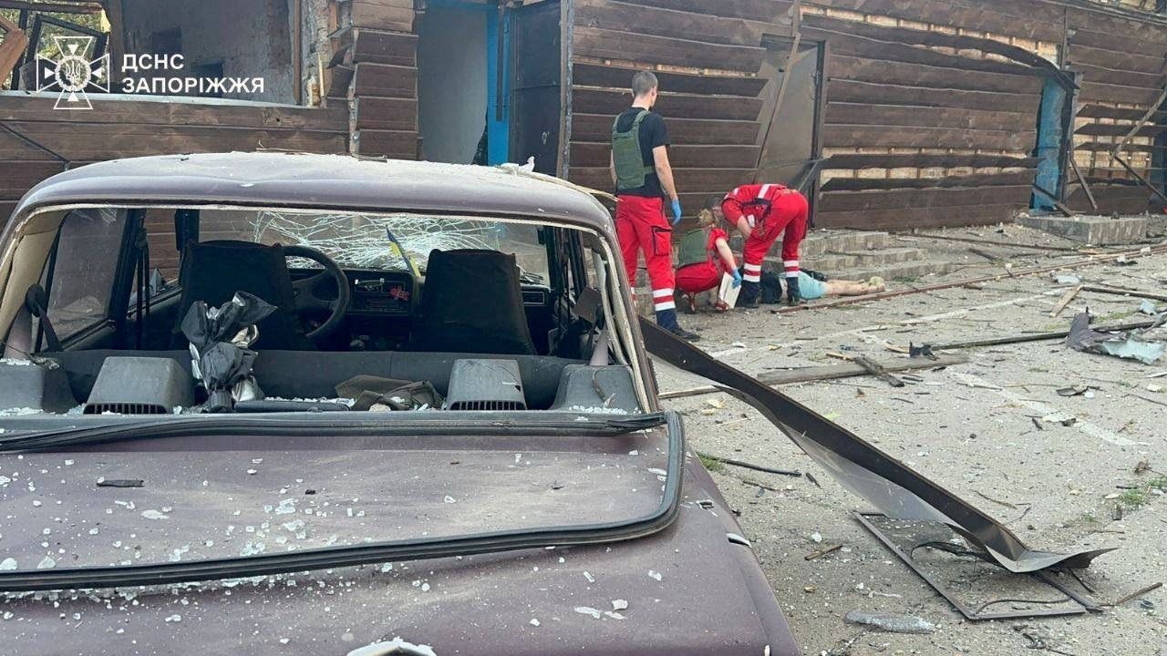 Heute.at - Putins Truppen zerbomben Ferienlager – zwei Tote