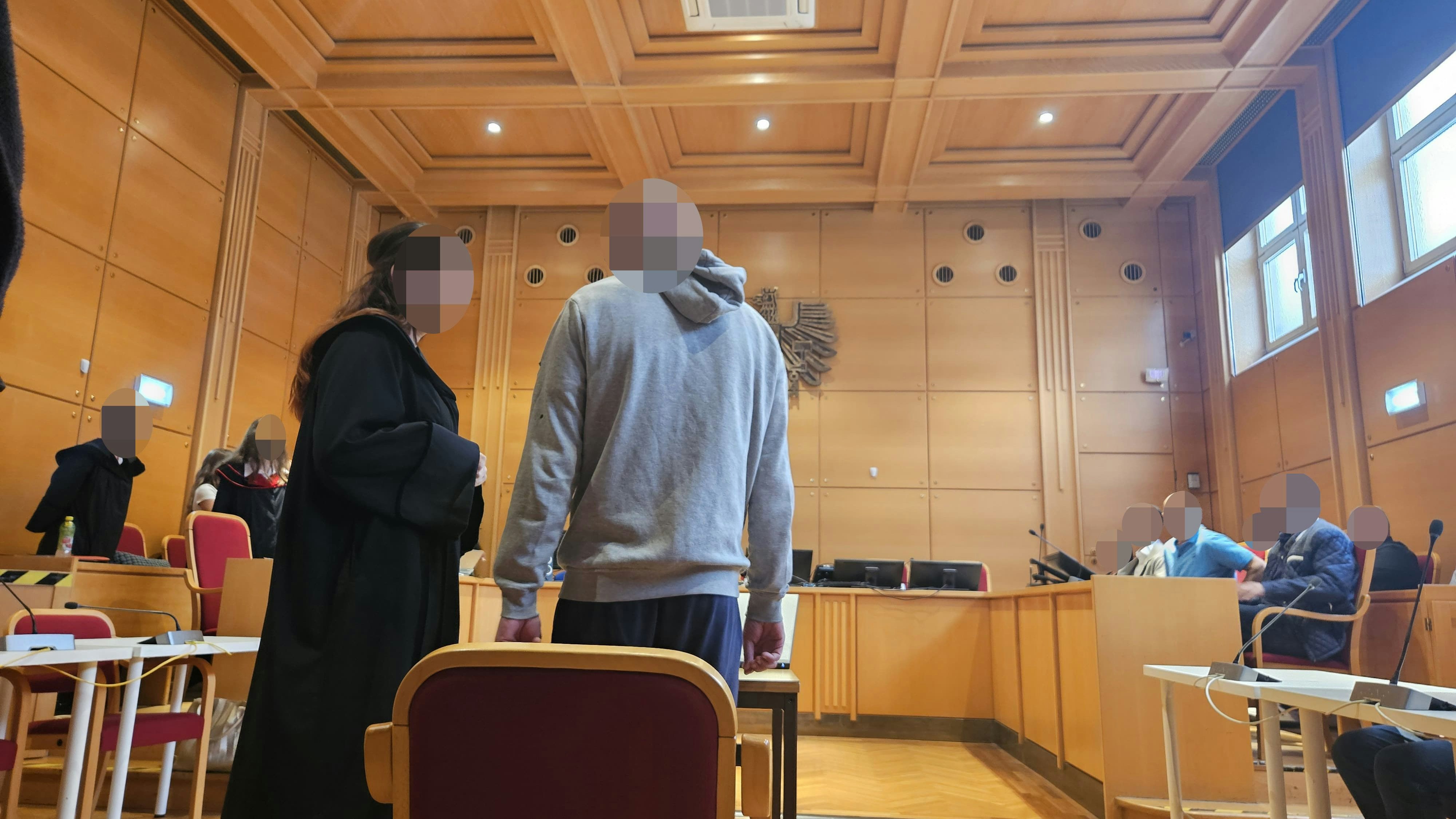 Der Angeklagte (46) musste sich schon am Dienstag am Linzer Landesgericht verantworten.