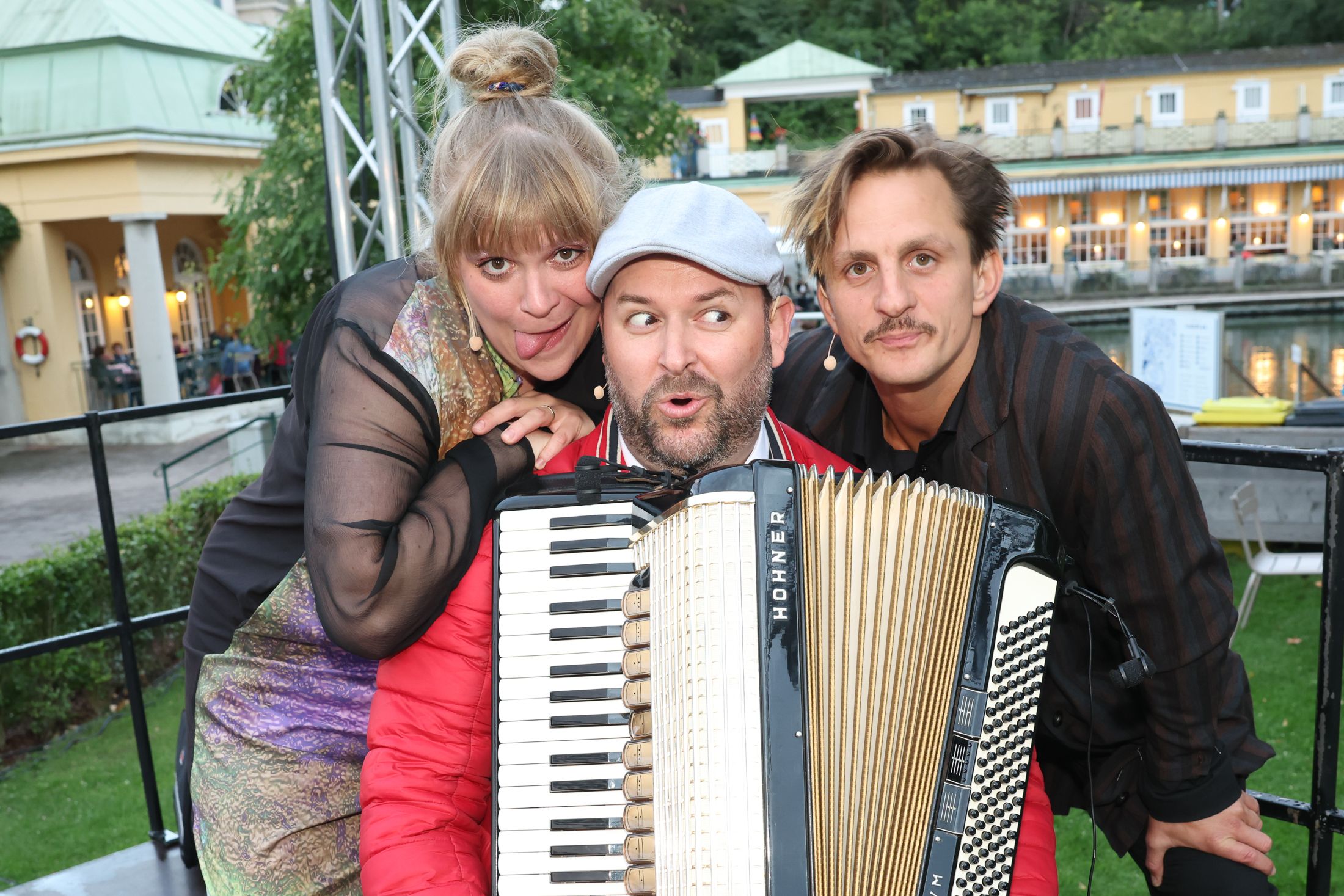 Stefanie Reinsperger. Helmut Thomas Stippich unnd Sebastian Wendelin verführten in 
