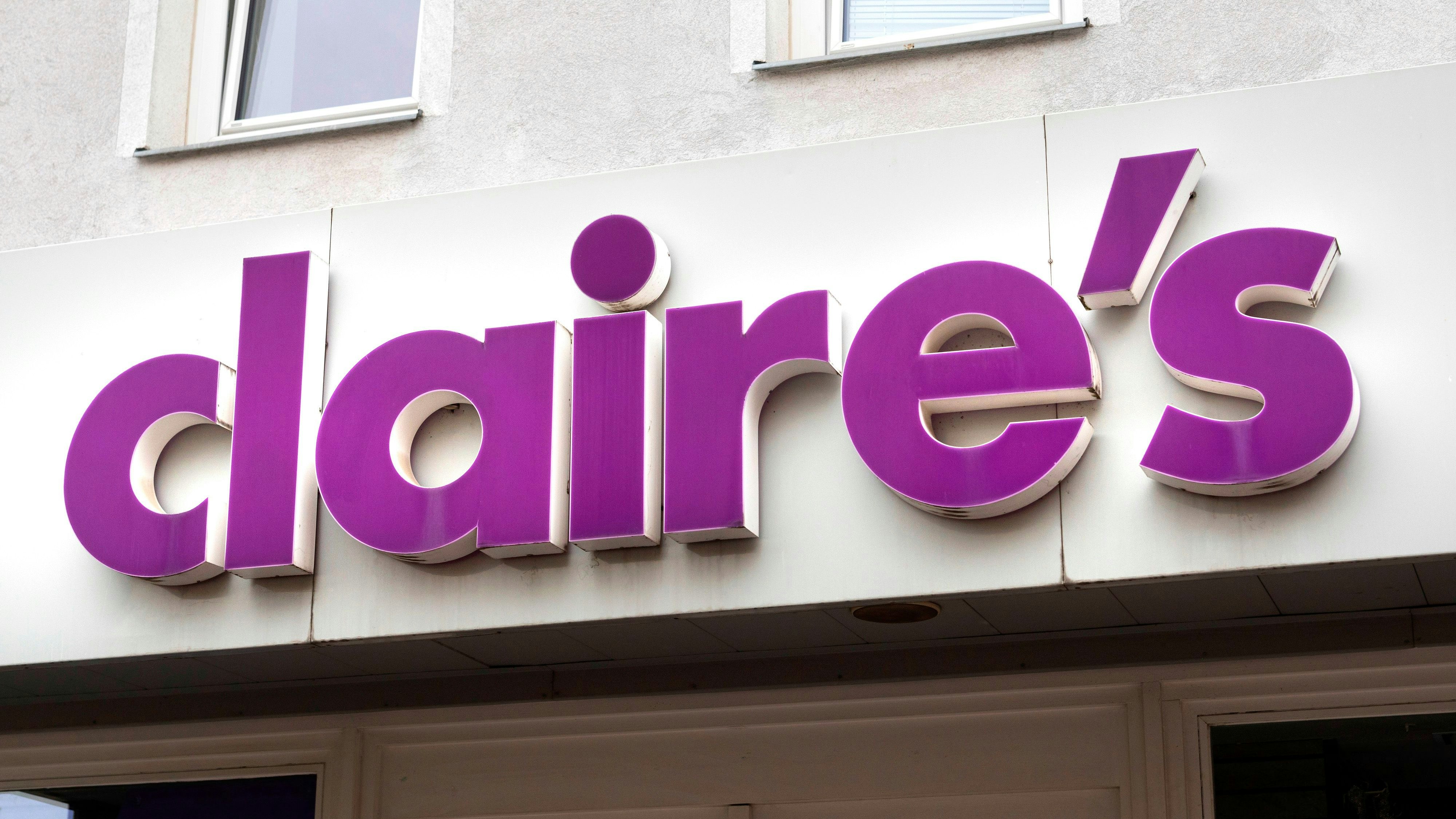 Heute.at - Schulden in Milliardenhöhe! Claire's ist pleite