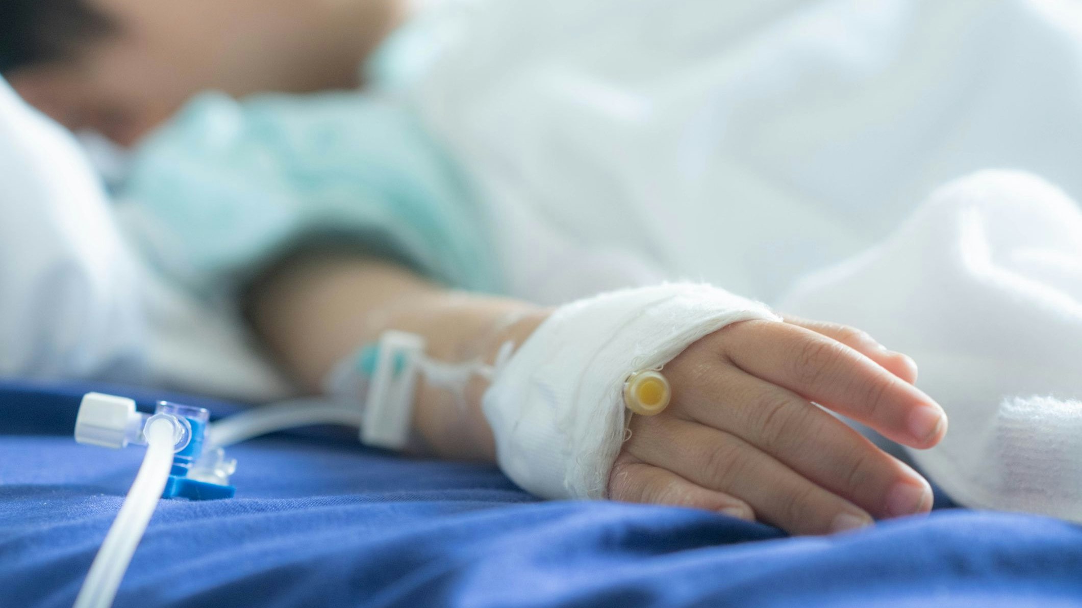 Heute.at - Manager kämpft nach Zeckenbiss-Behandlung um sein Leben