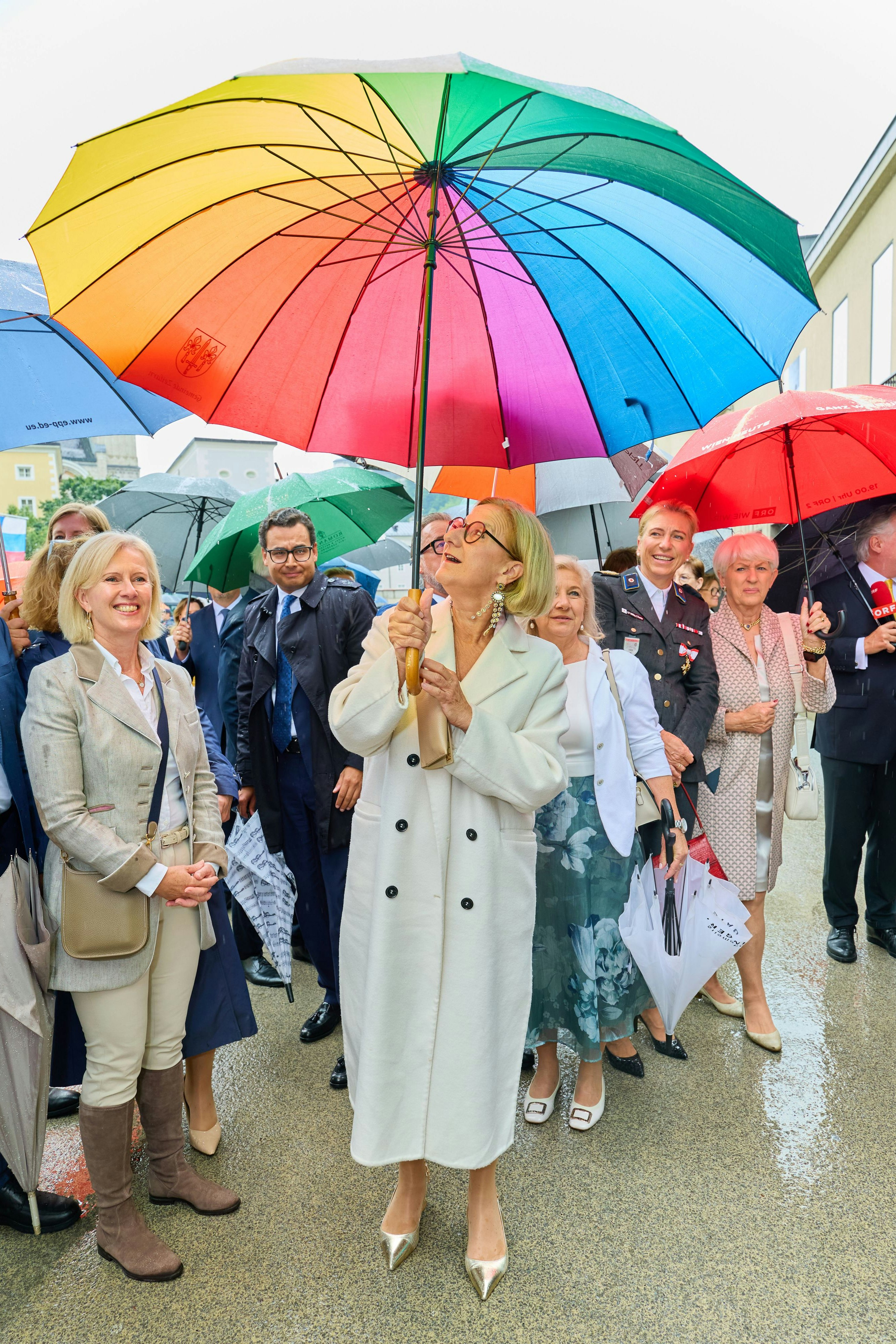 Wo sie ist, sind immer irgendwie Festspiele: Johanna Mikl-Leitner in Salzburg