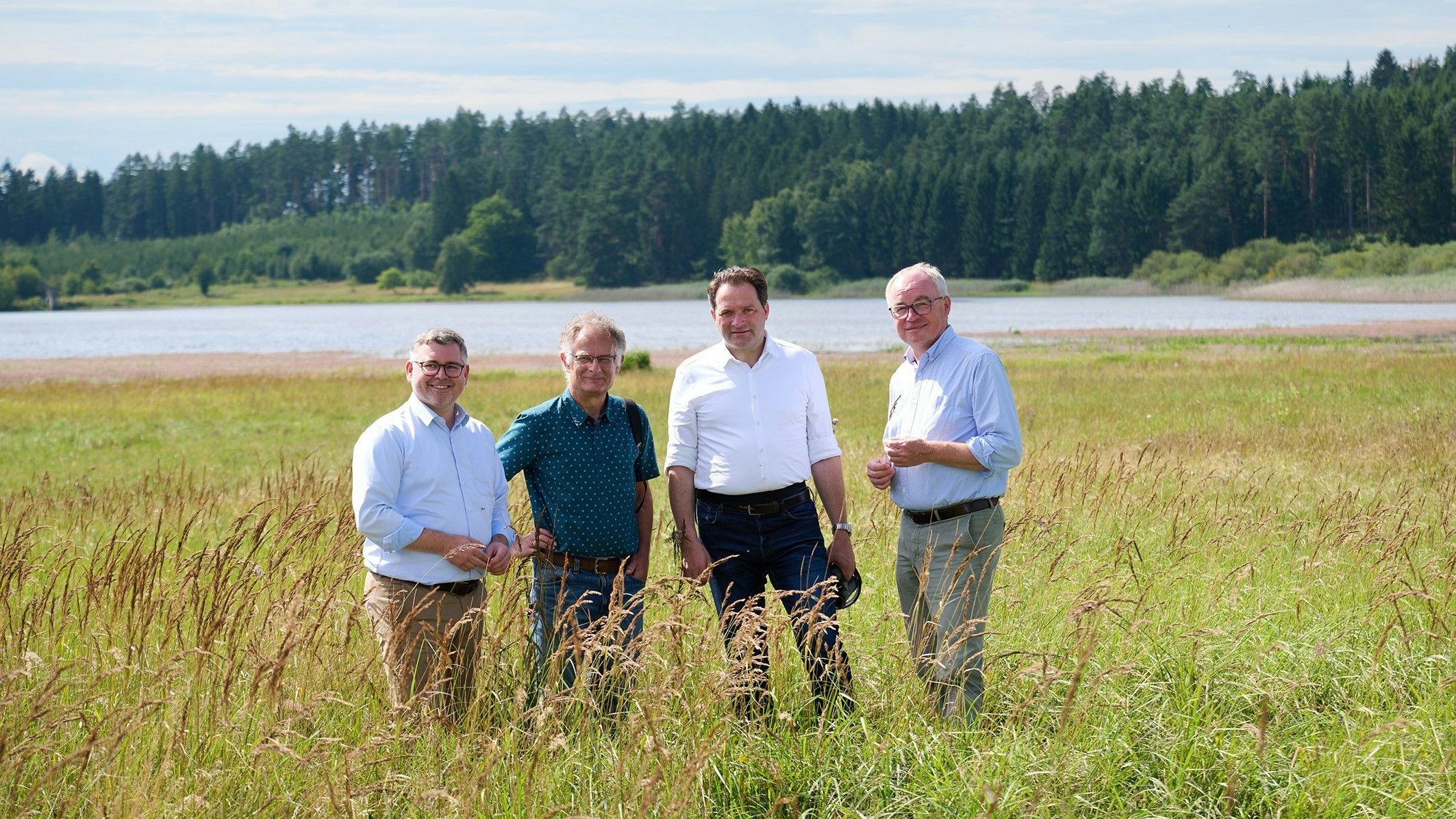 vlnr.: Landesrat Ludwig Schleritzko, Finanzminister Markus Marterbauer, Umweltminister Norbert Totschnig, LH-Stellvertreter Stephan Pernkopf