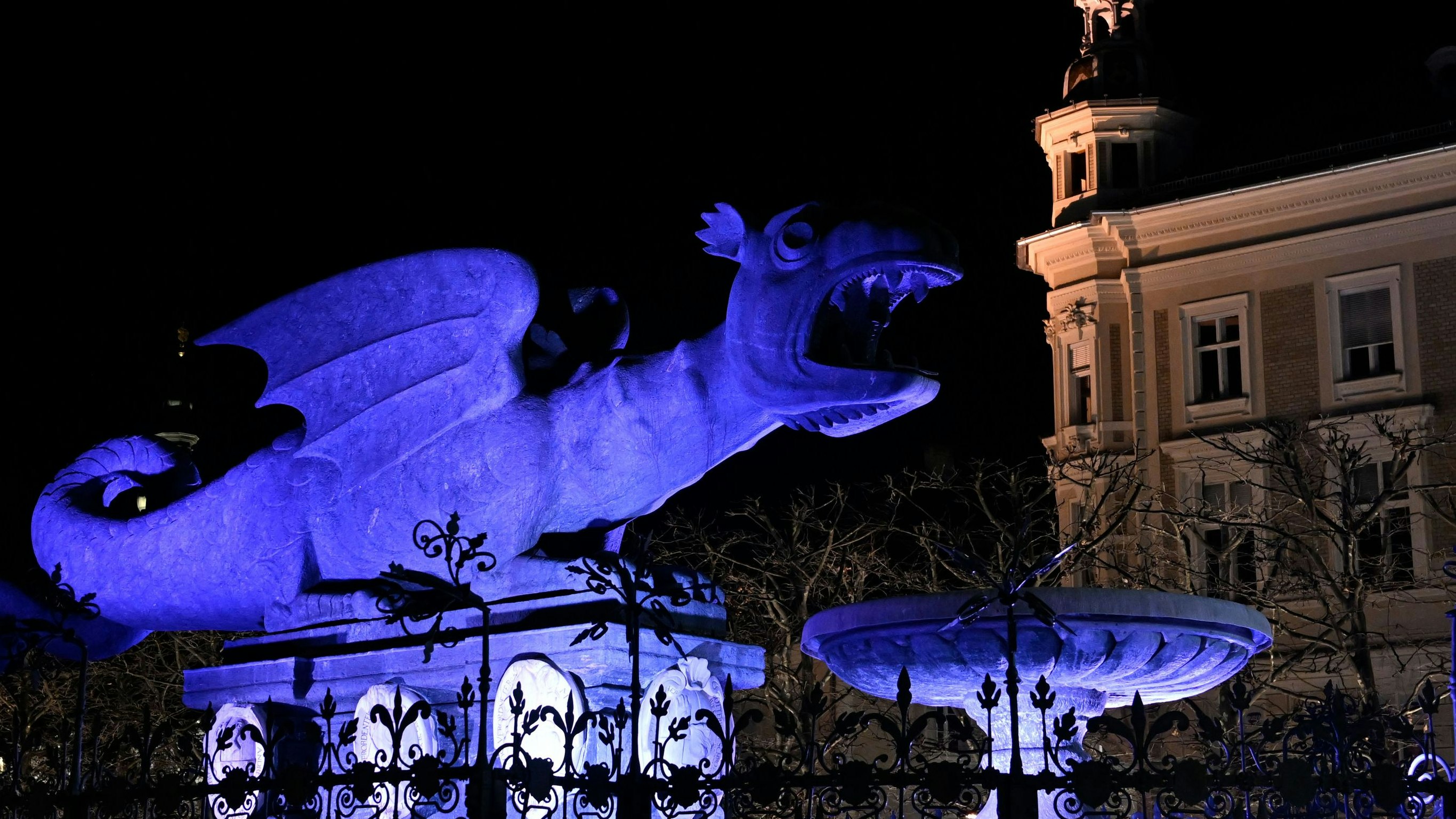 Der Lindwurm ist das Wahrzeichen der Stadt Klagenfurt.