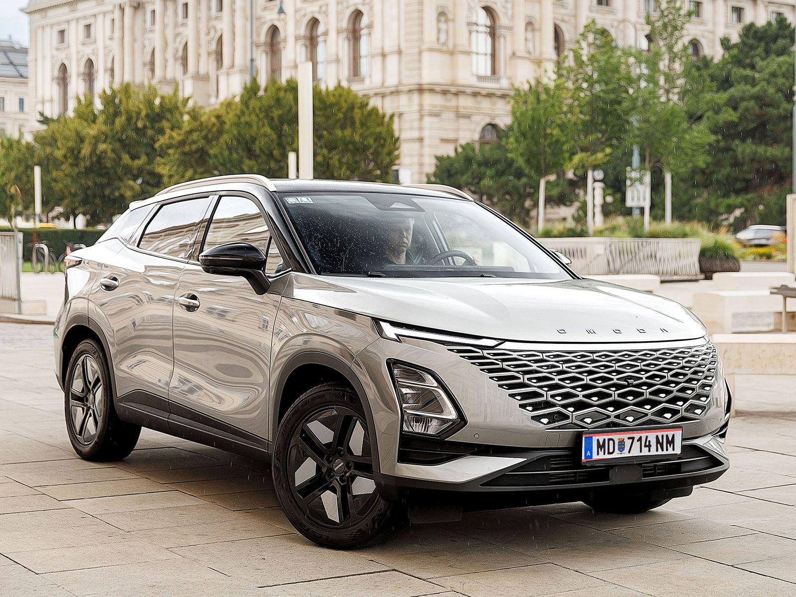 Der OMODA 5 ist mit runder Linienführung designed.